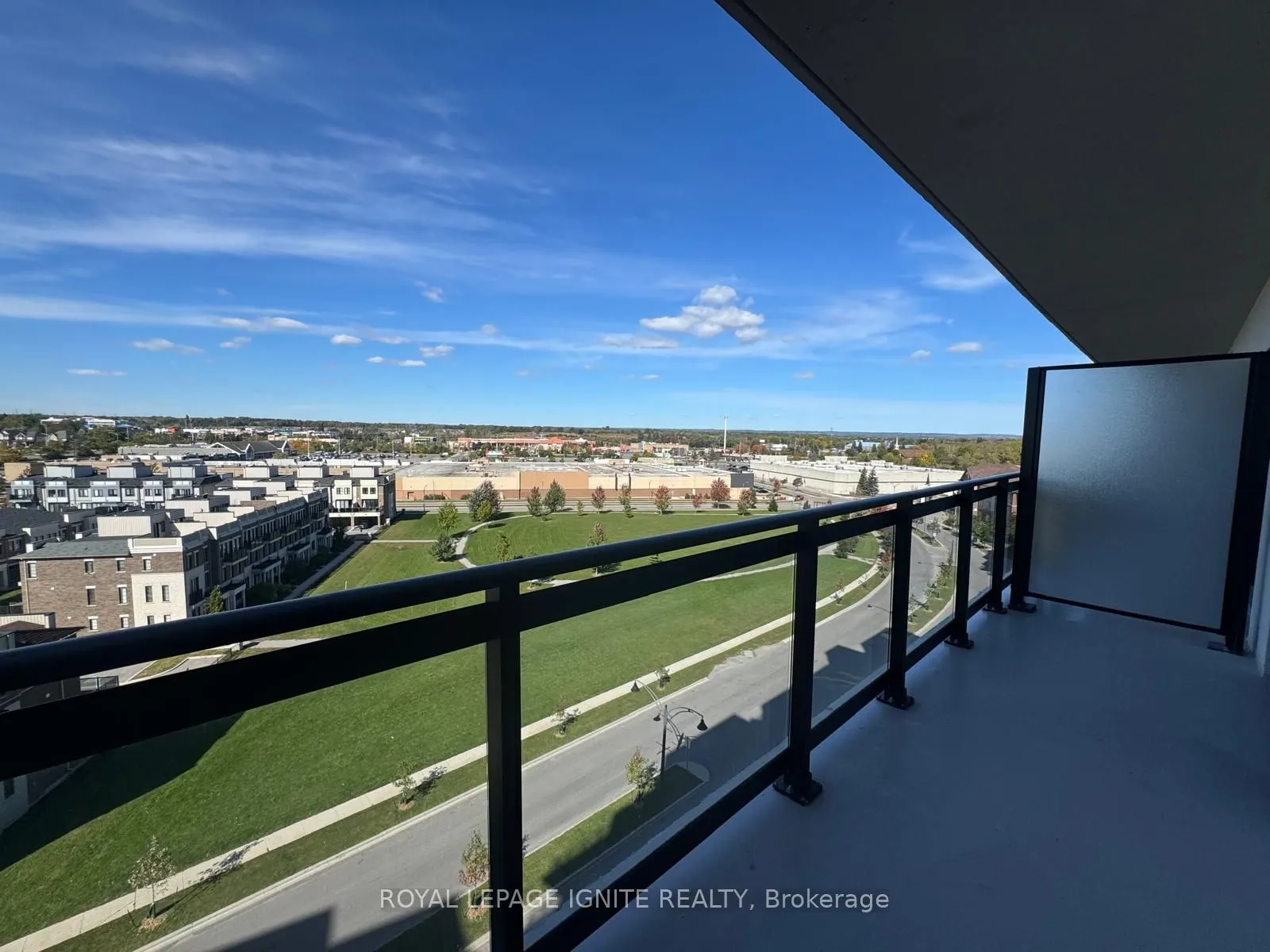 51 Clarington Boulevard #810