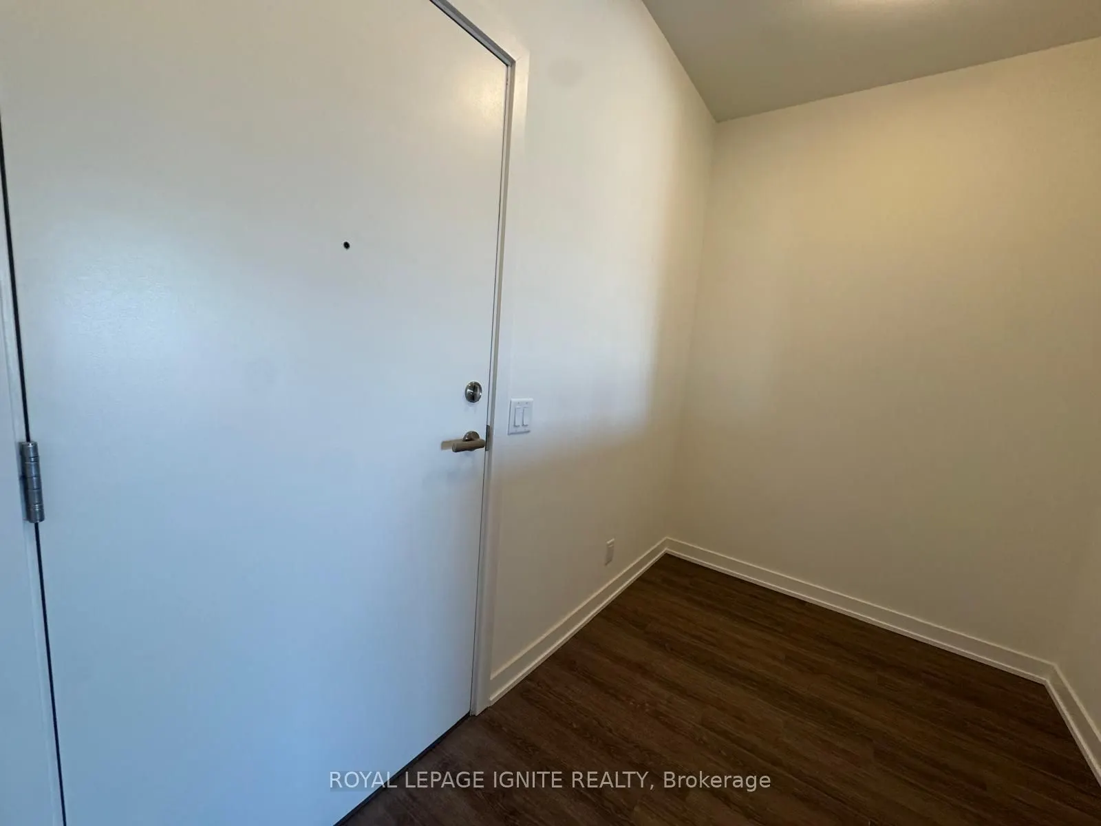 51 Clarington Boulevard #810