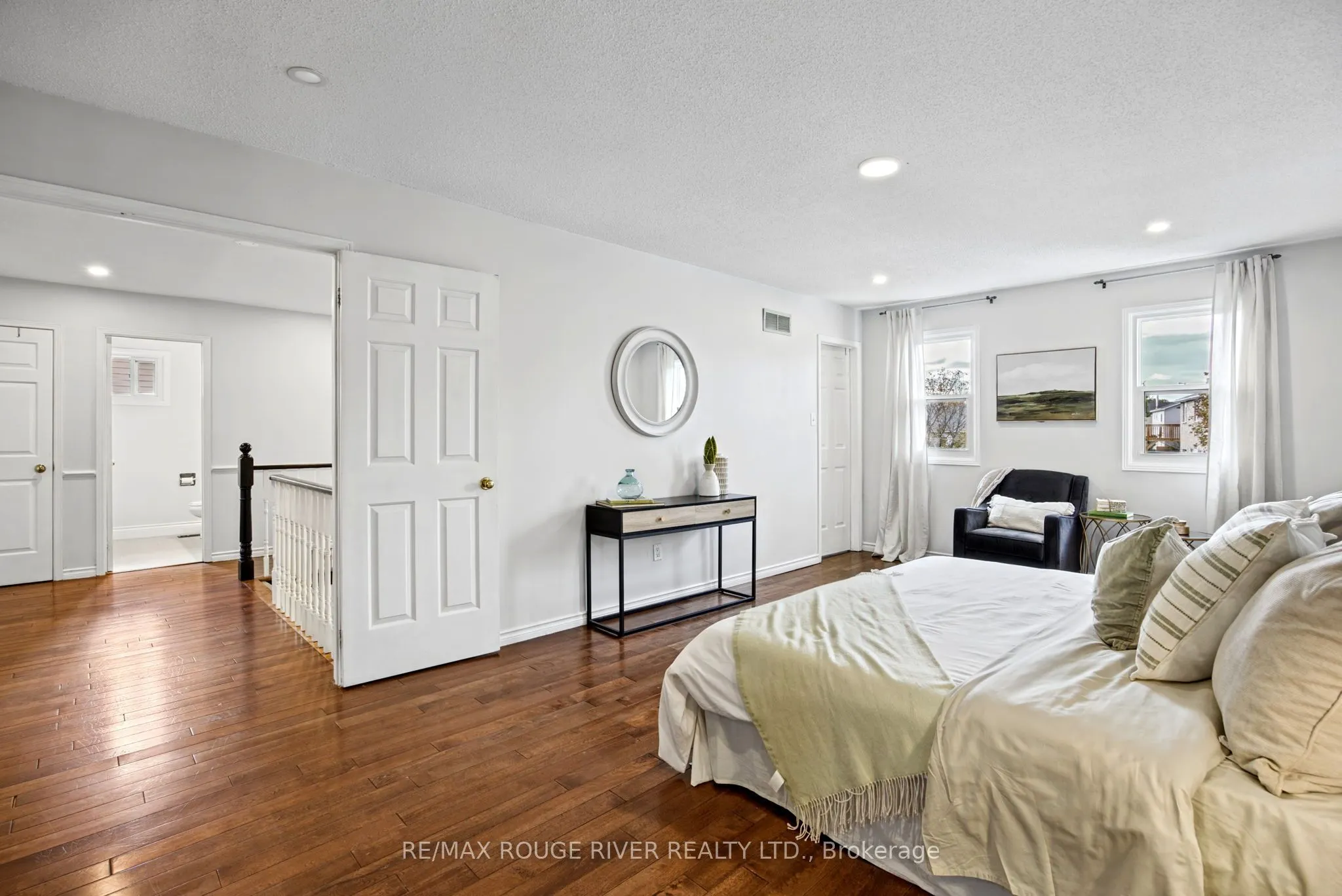 7 Greenview Court