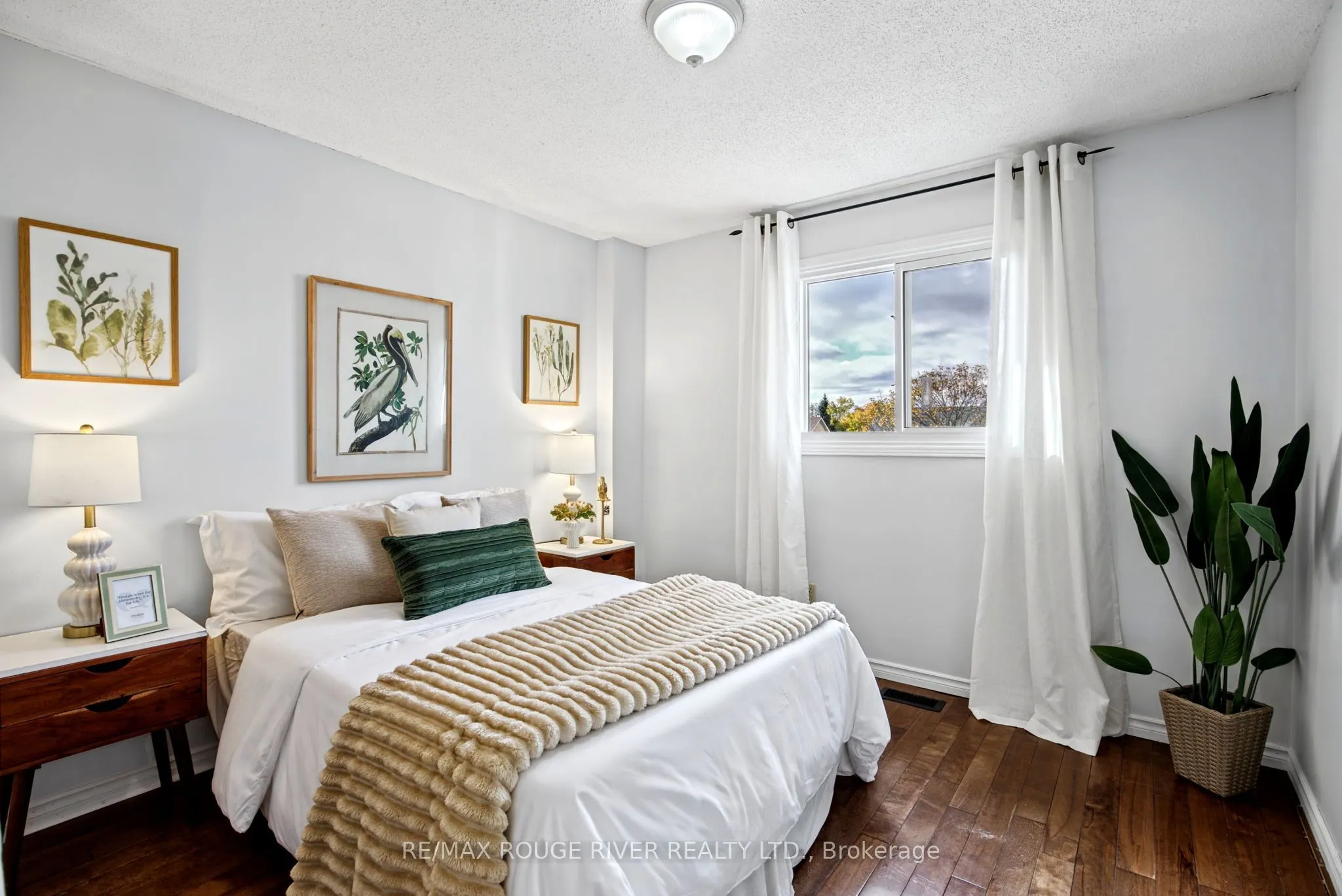 7 Greenview Court