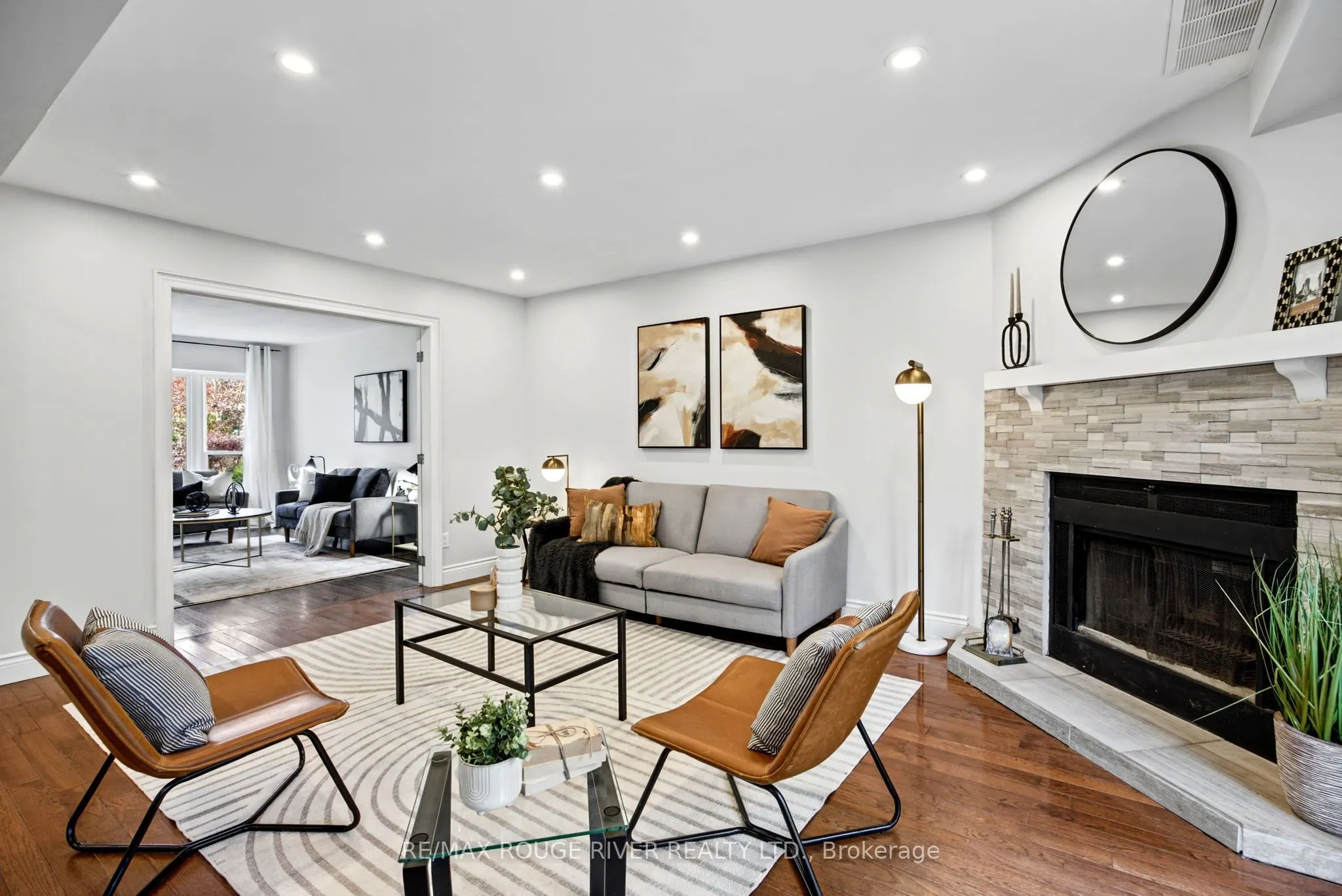 7 Greenview Court