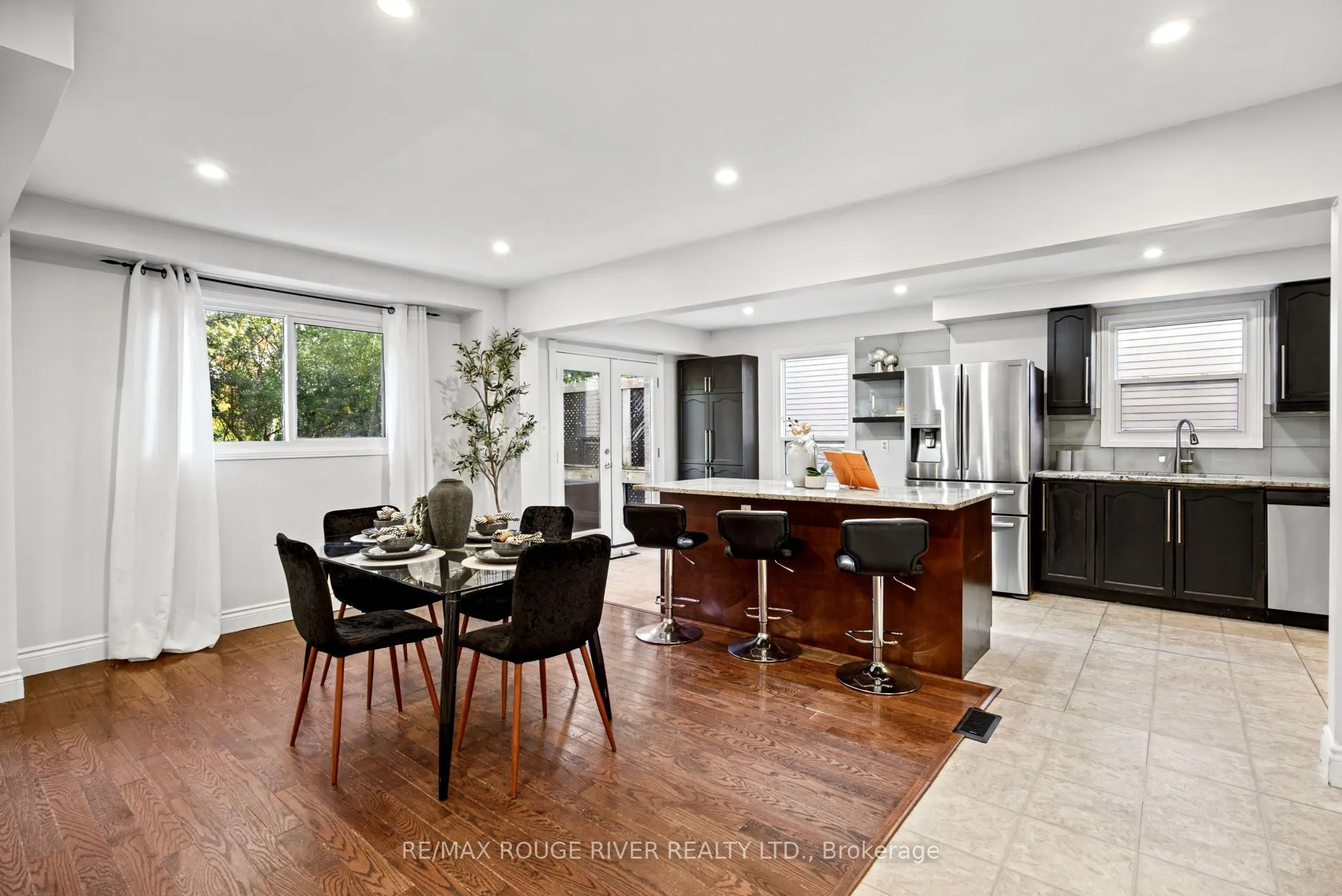 7 Greenview Court