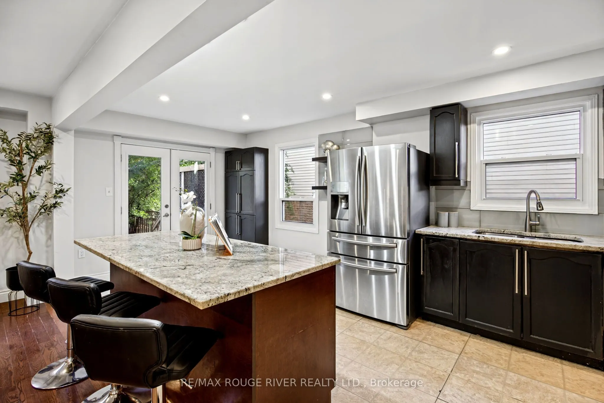 7 Greenview Court
