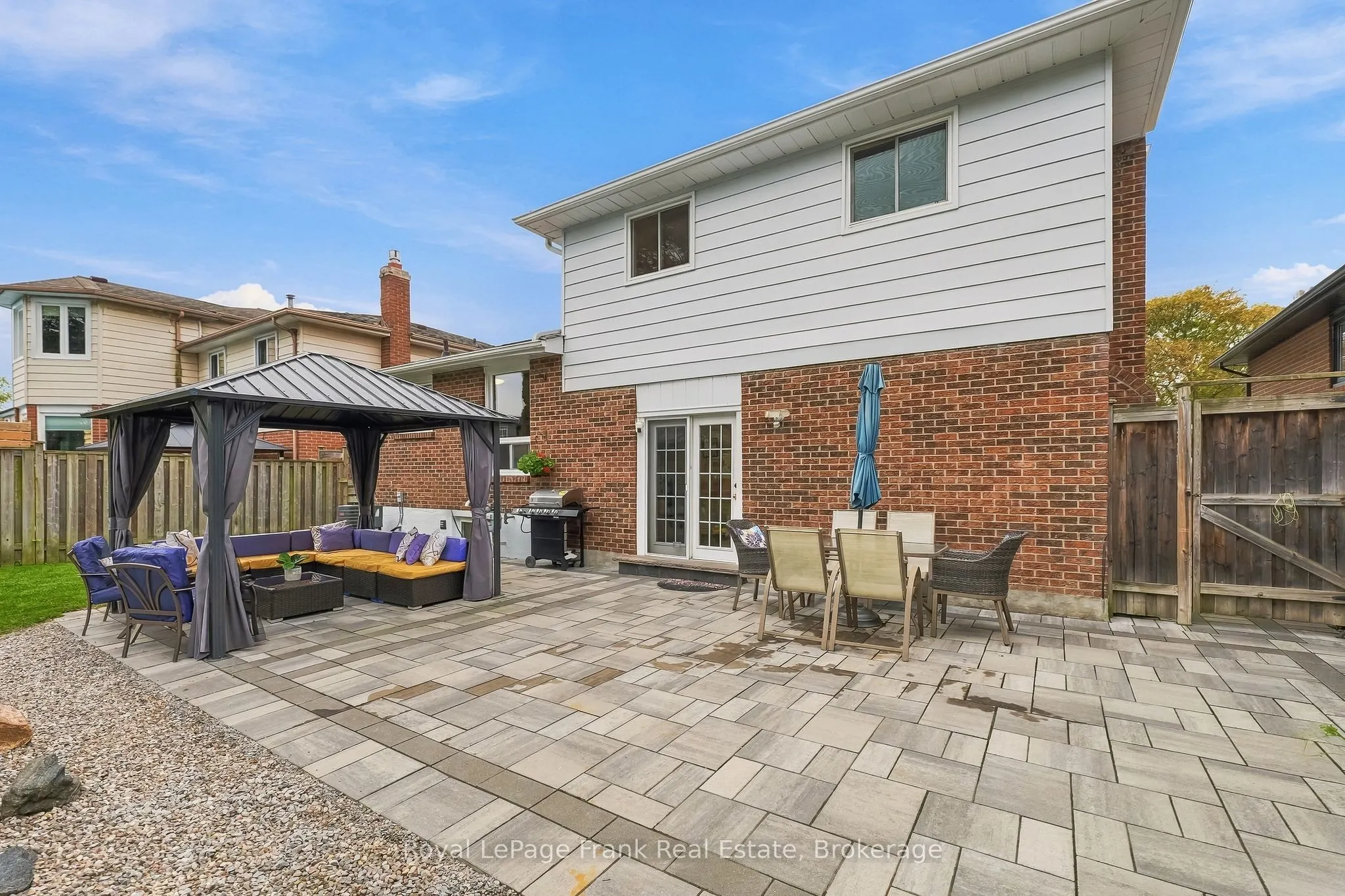 15 Hillier Street