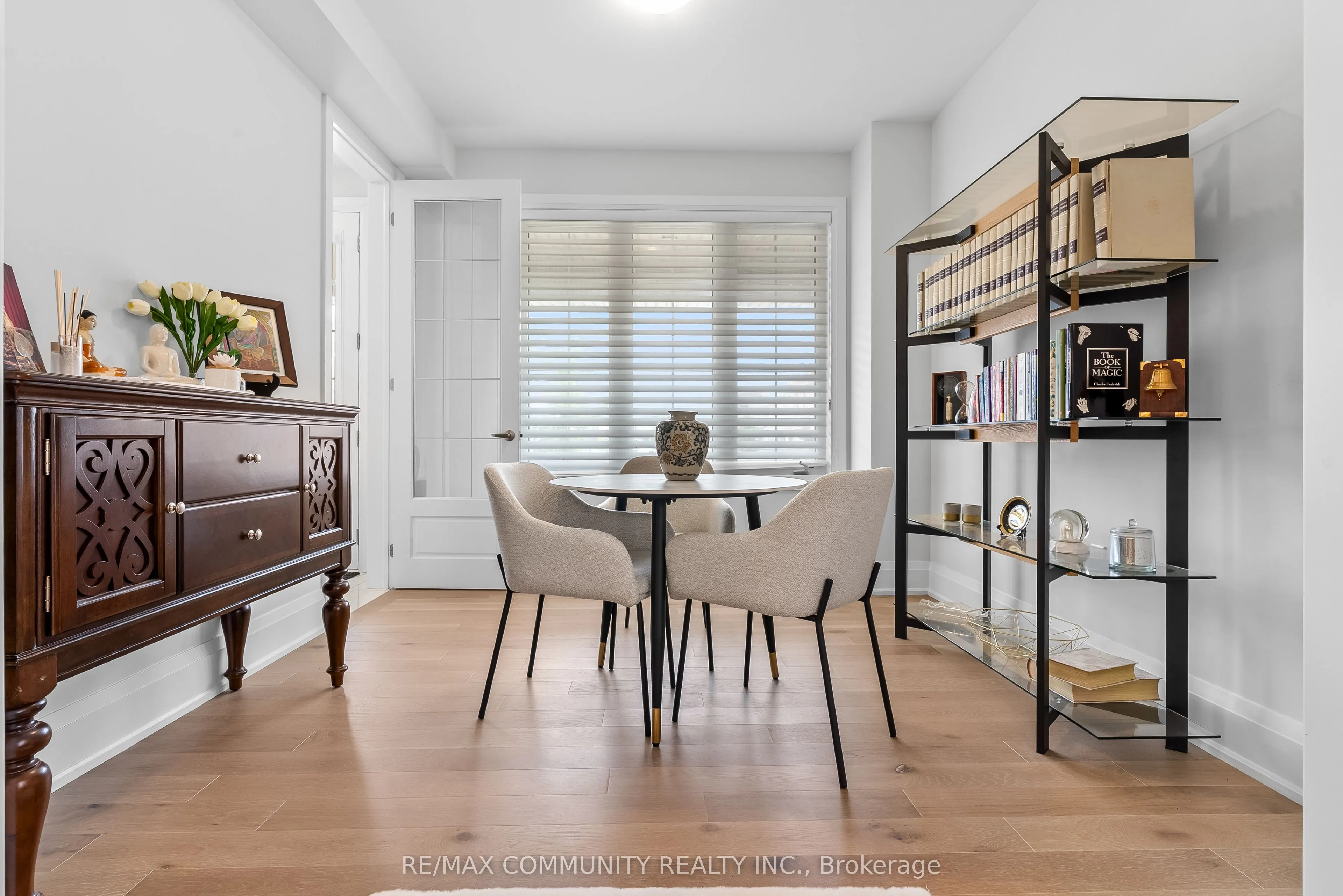 2511 Florentine Place