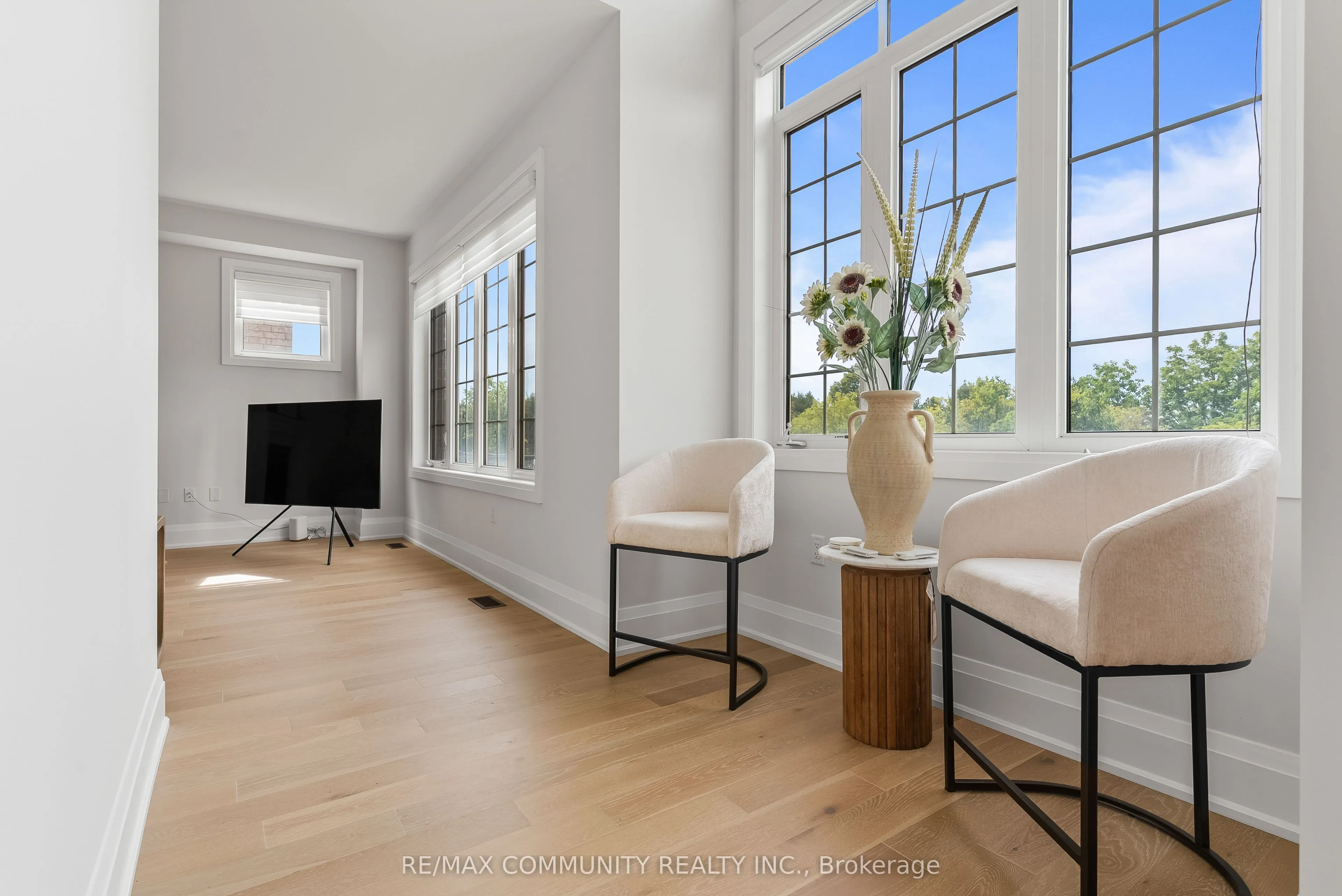 2511 Florentine Place