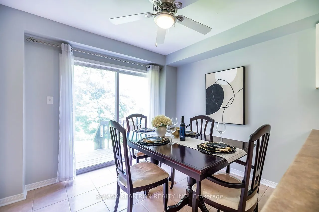 82 Beachgrove Crescent