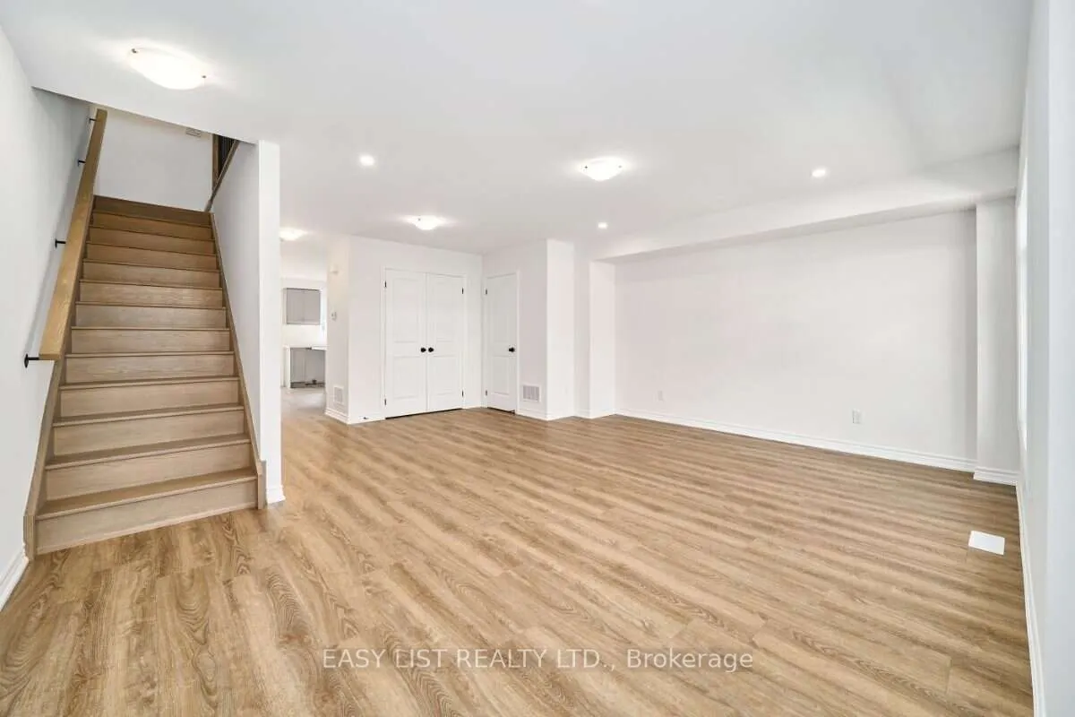 27 Nady Lane