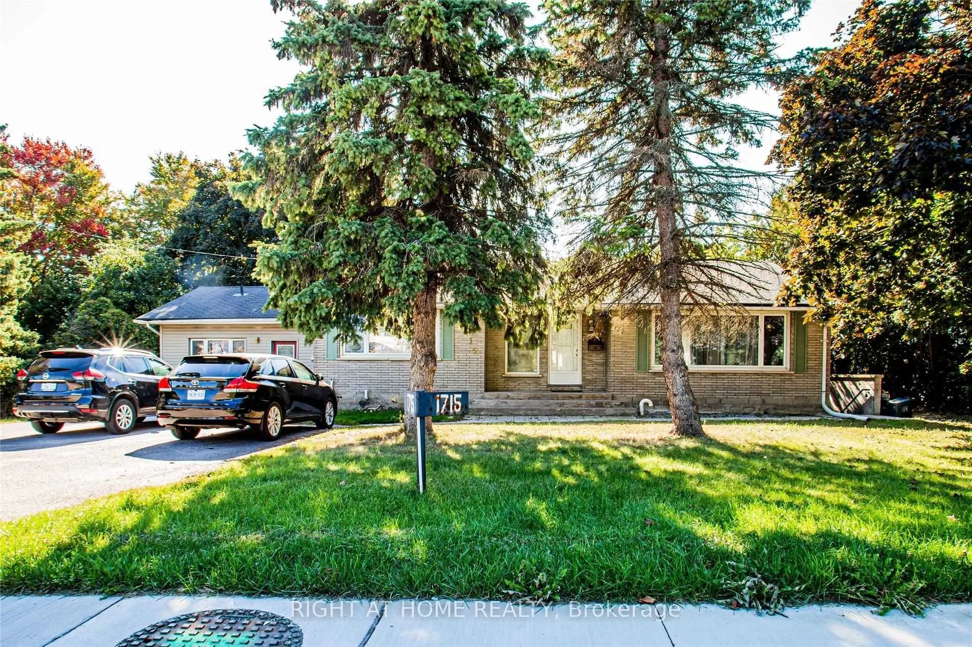 1715 Rossland Road E #Basement