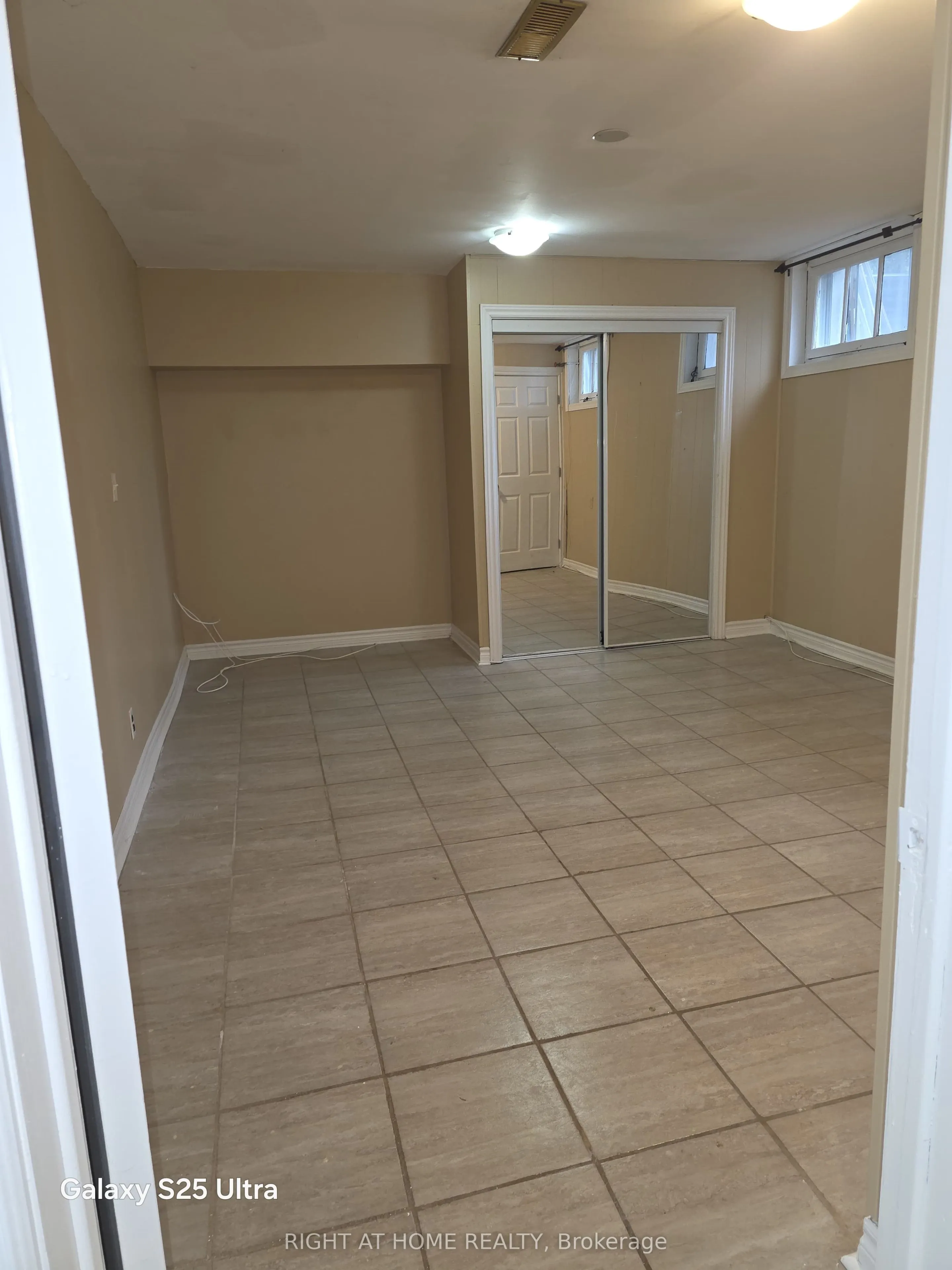 1715 Rossland Road E #Basement