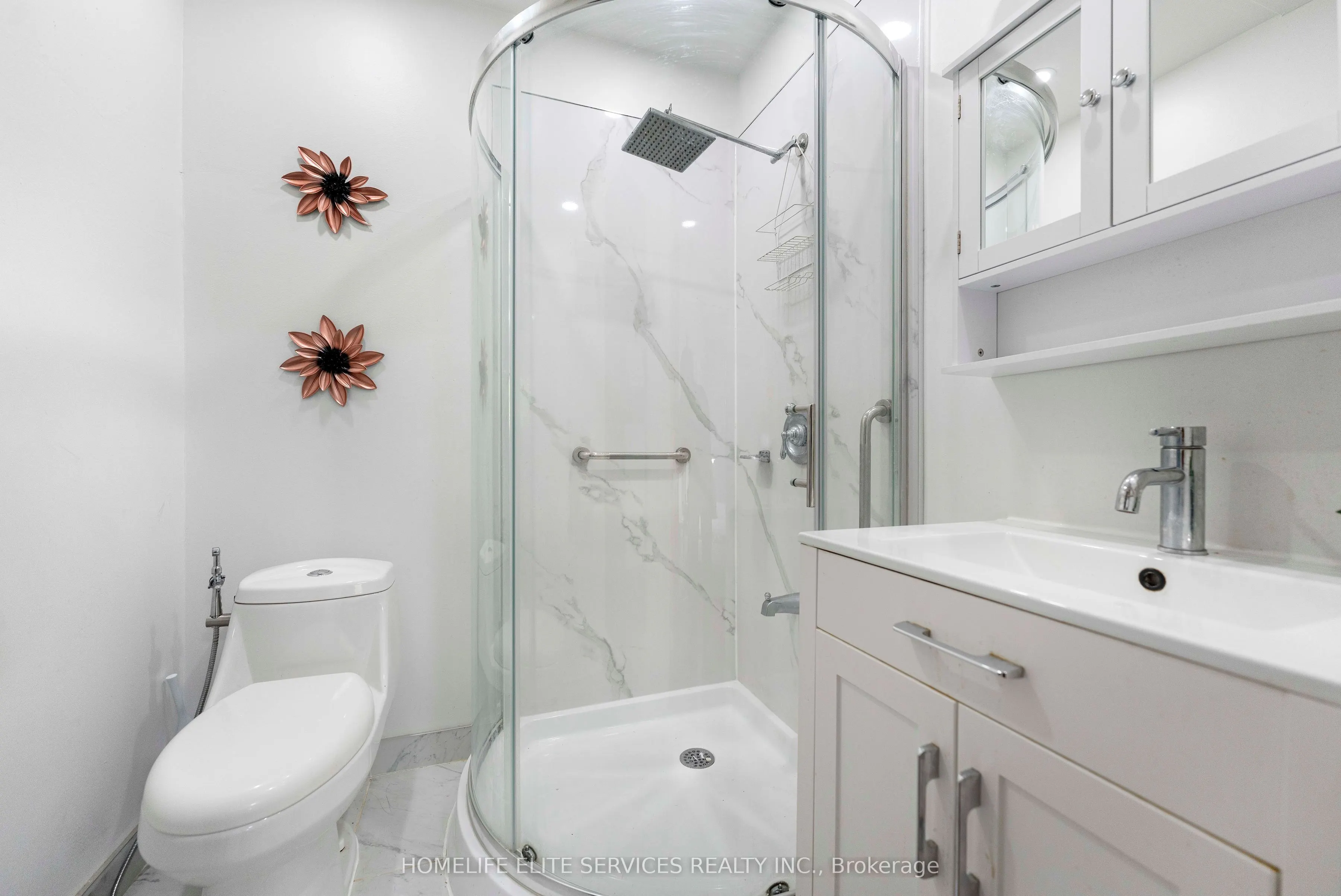 44 Greenhedges Court