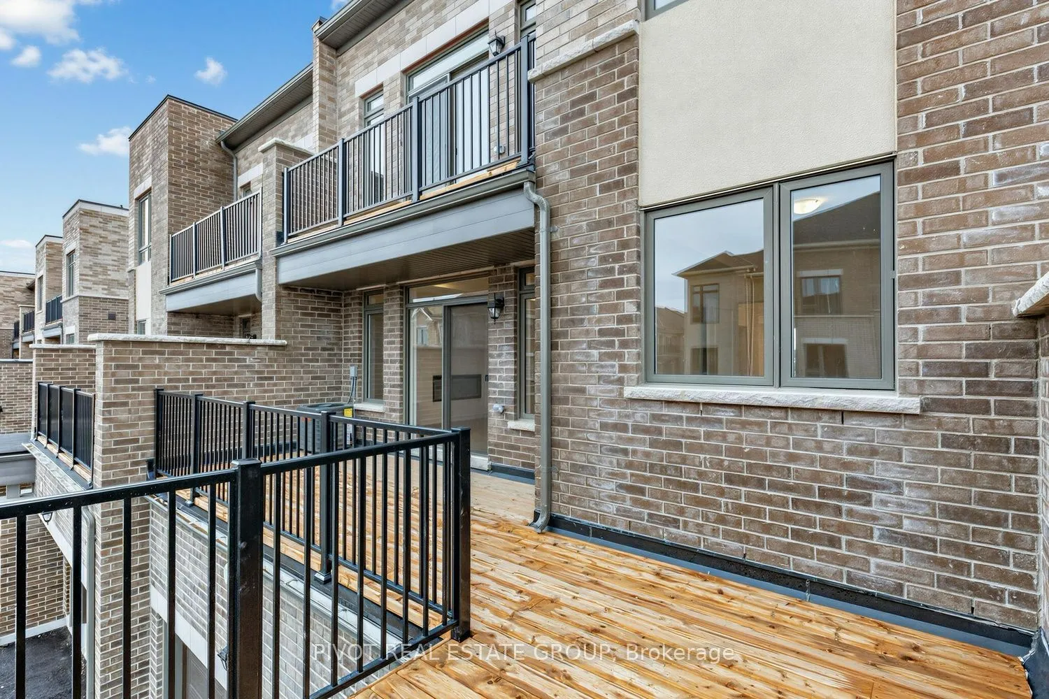 4 Upper Paradise Way