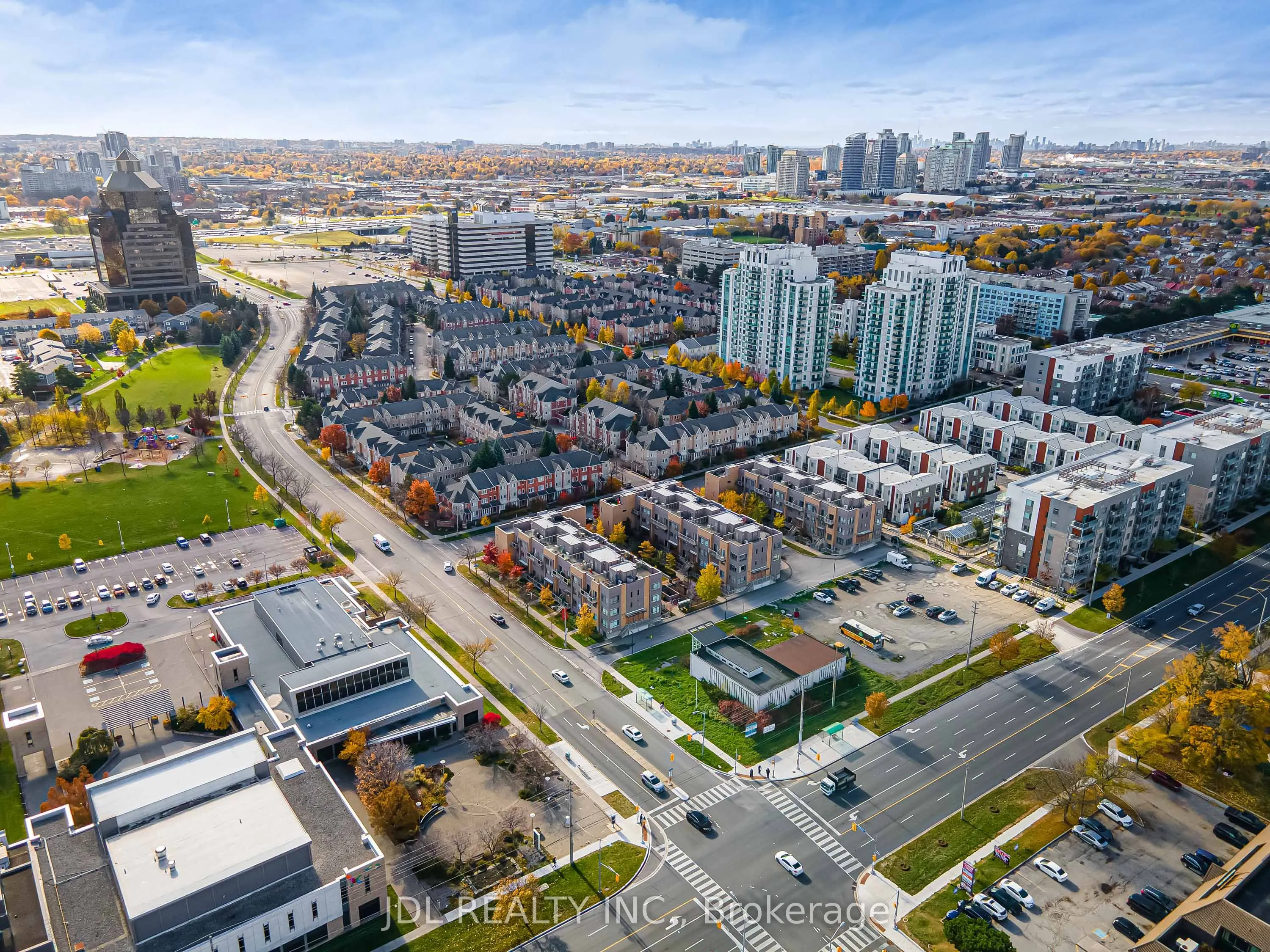 90 Orchid Place Drive #307