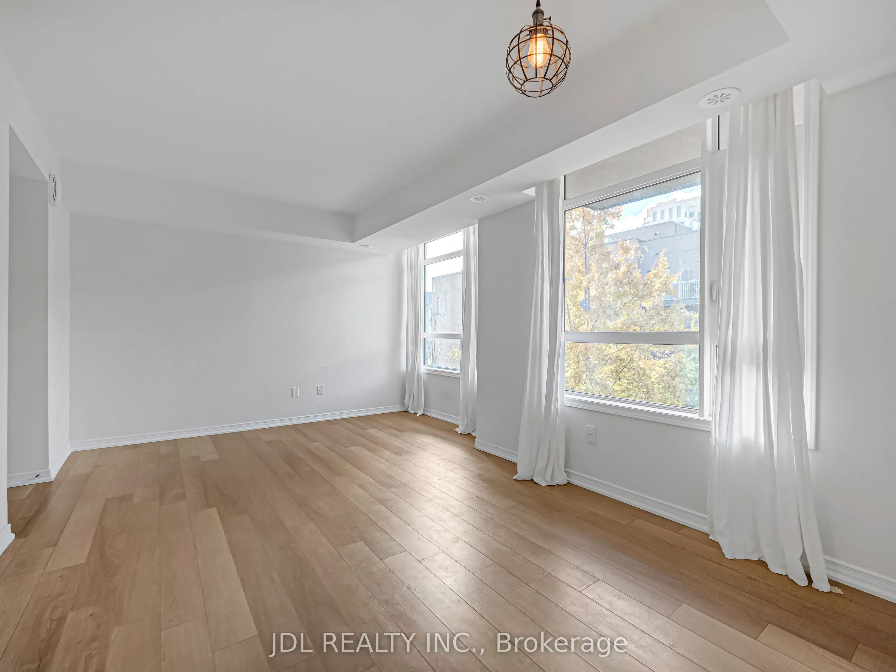 90 Orchid Place Drive #307