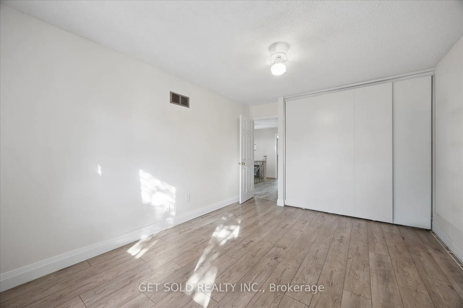 77 Linton Avenue