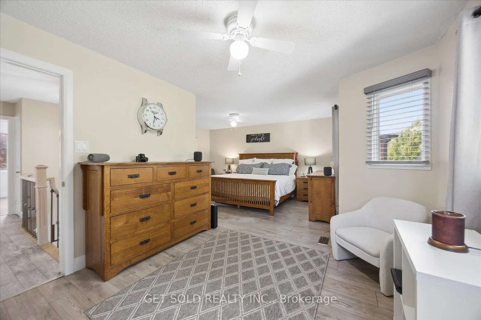 77 Linton Avenue