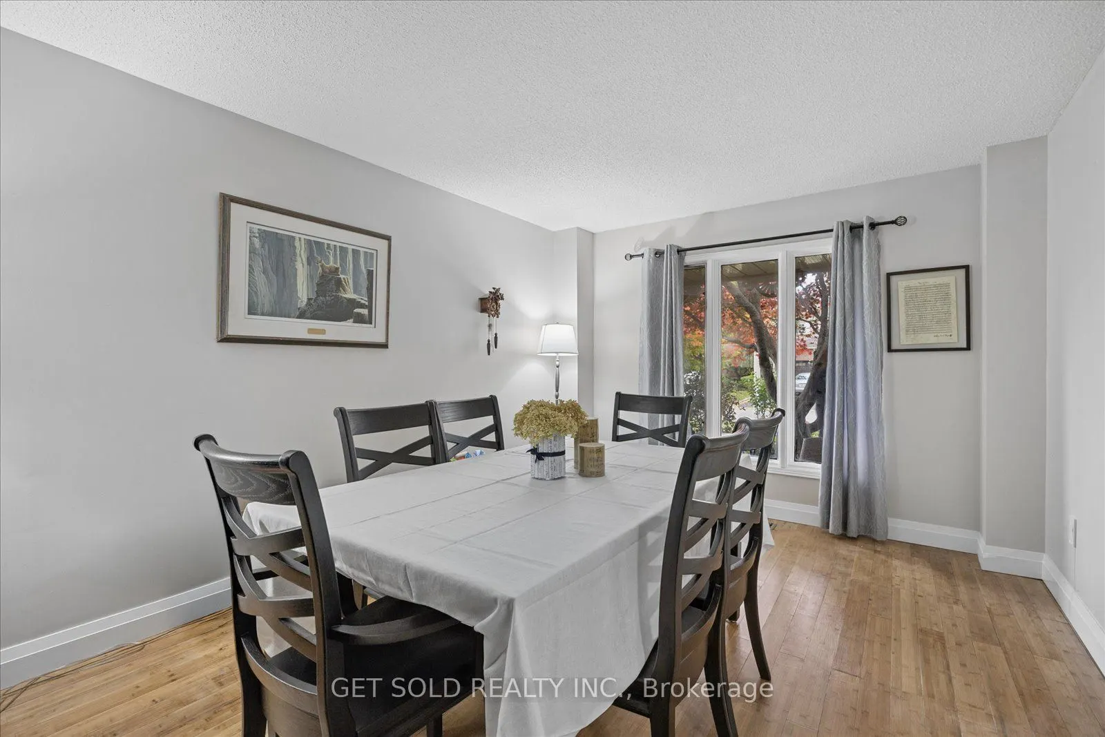 77 Linton Avenue