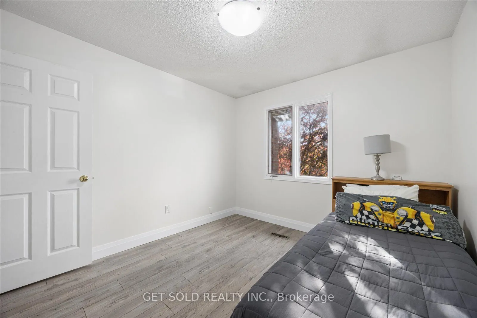 77 Linton Avenue