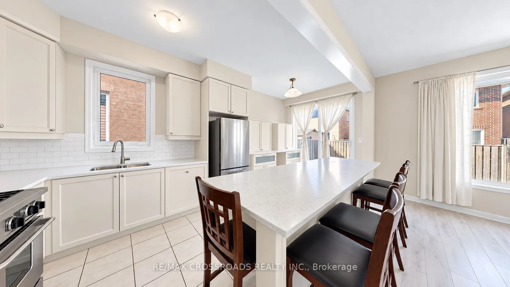 1754 Hayden Lane