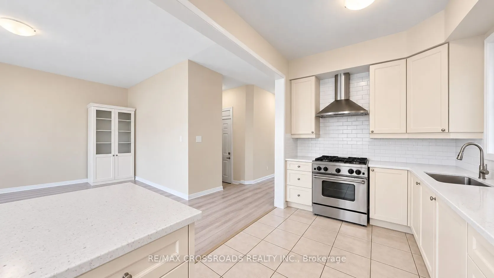1754 Hayden Lane