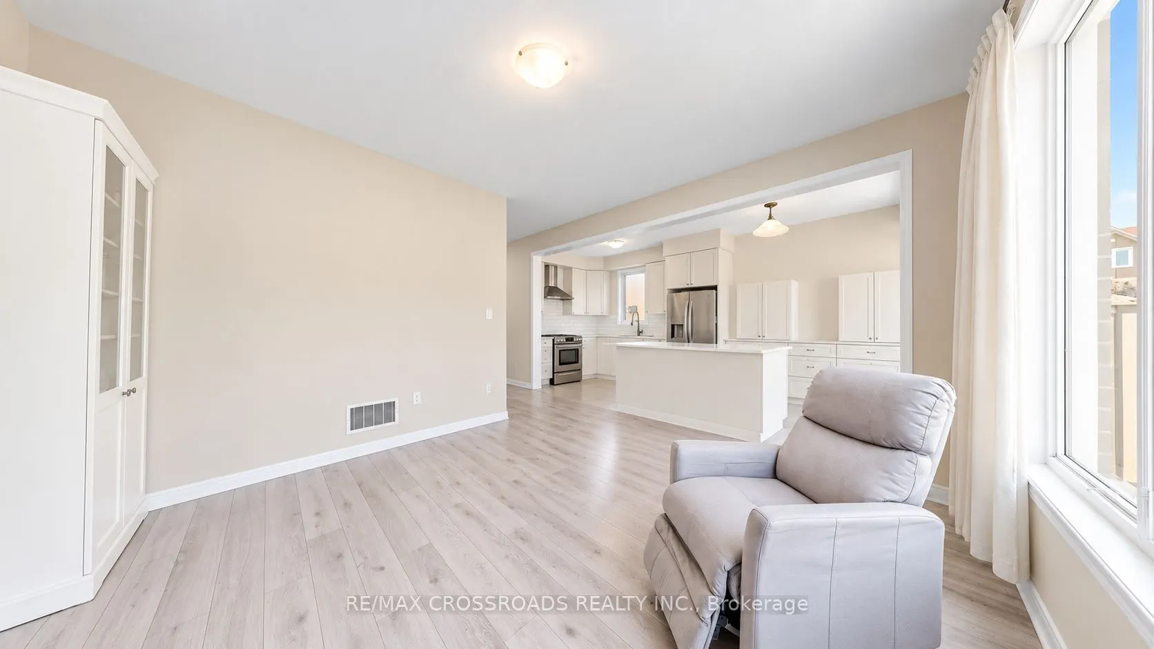 1754 Hayden Lane