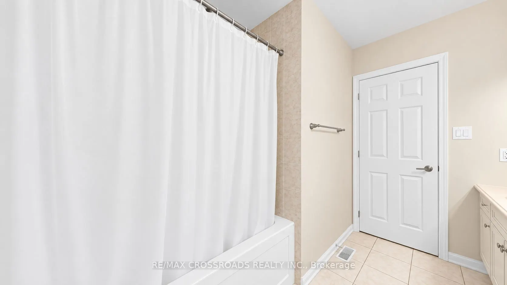 1754 Hayden Lane