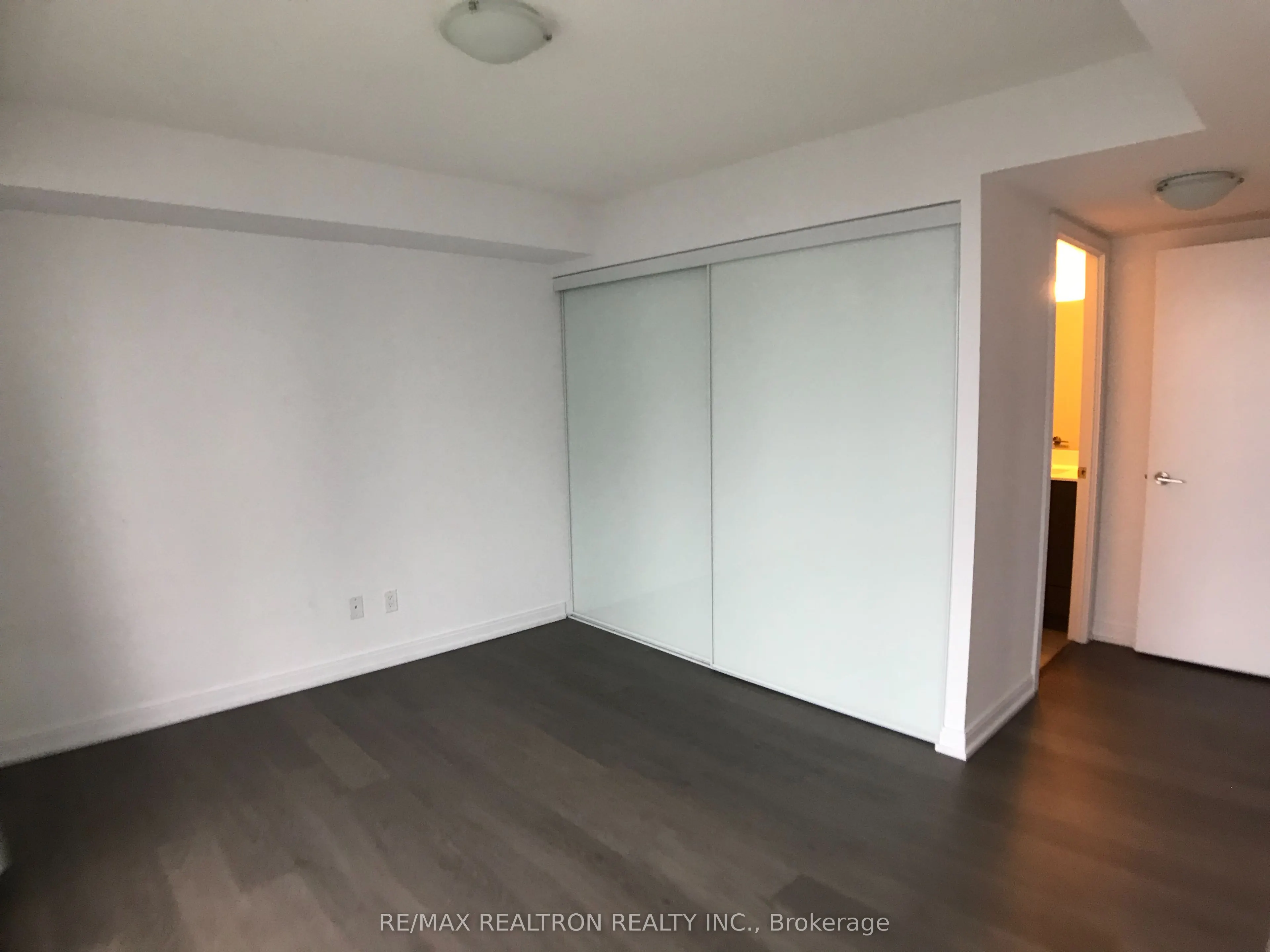 255 Village Green Square #1602