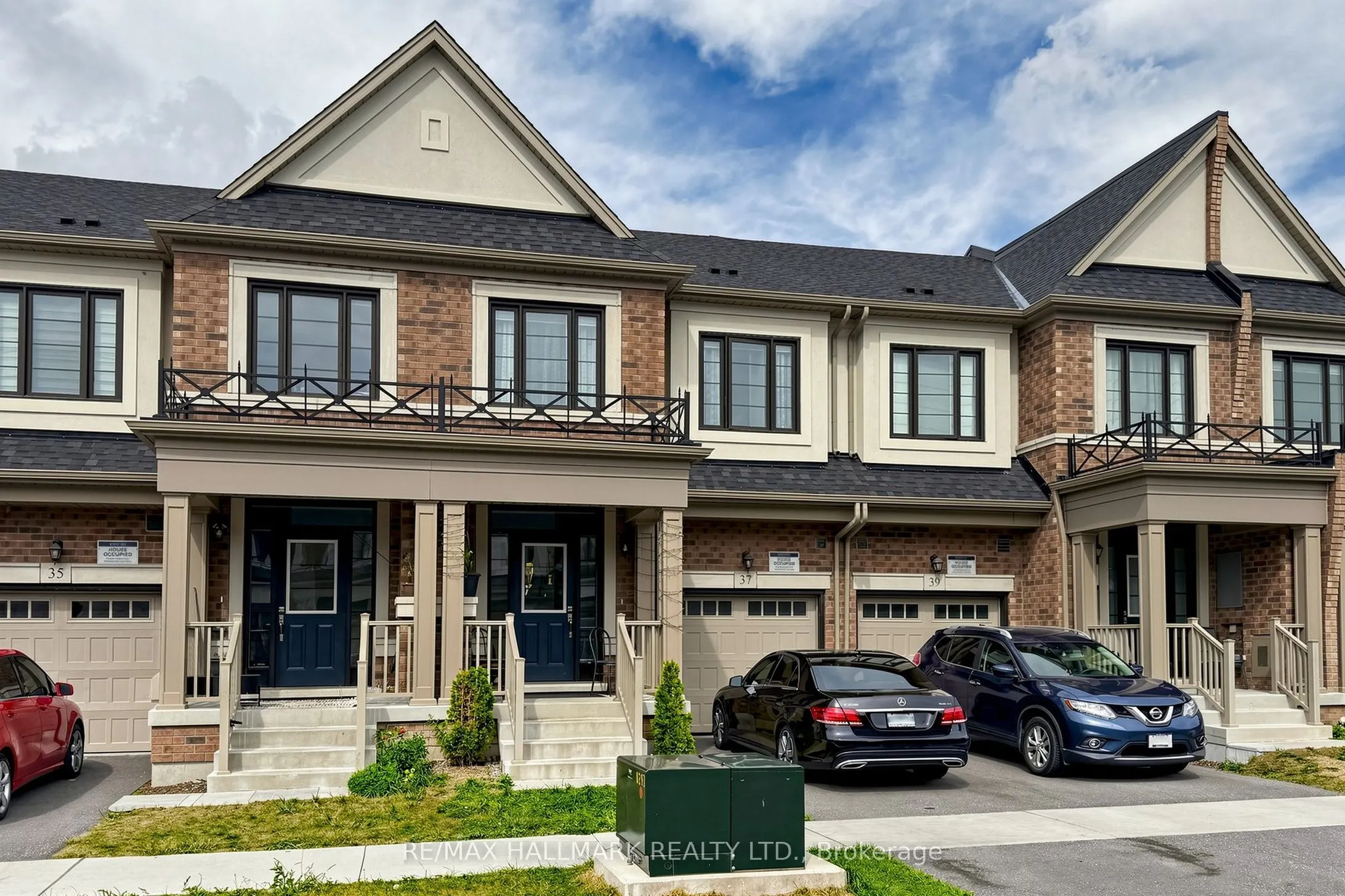37 Velvet Drive