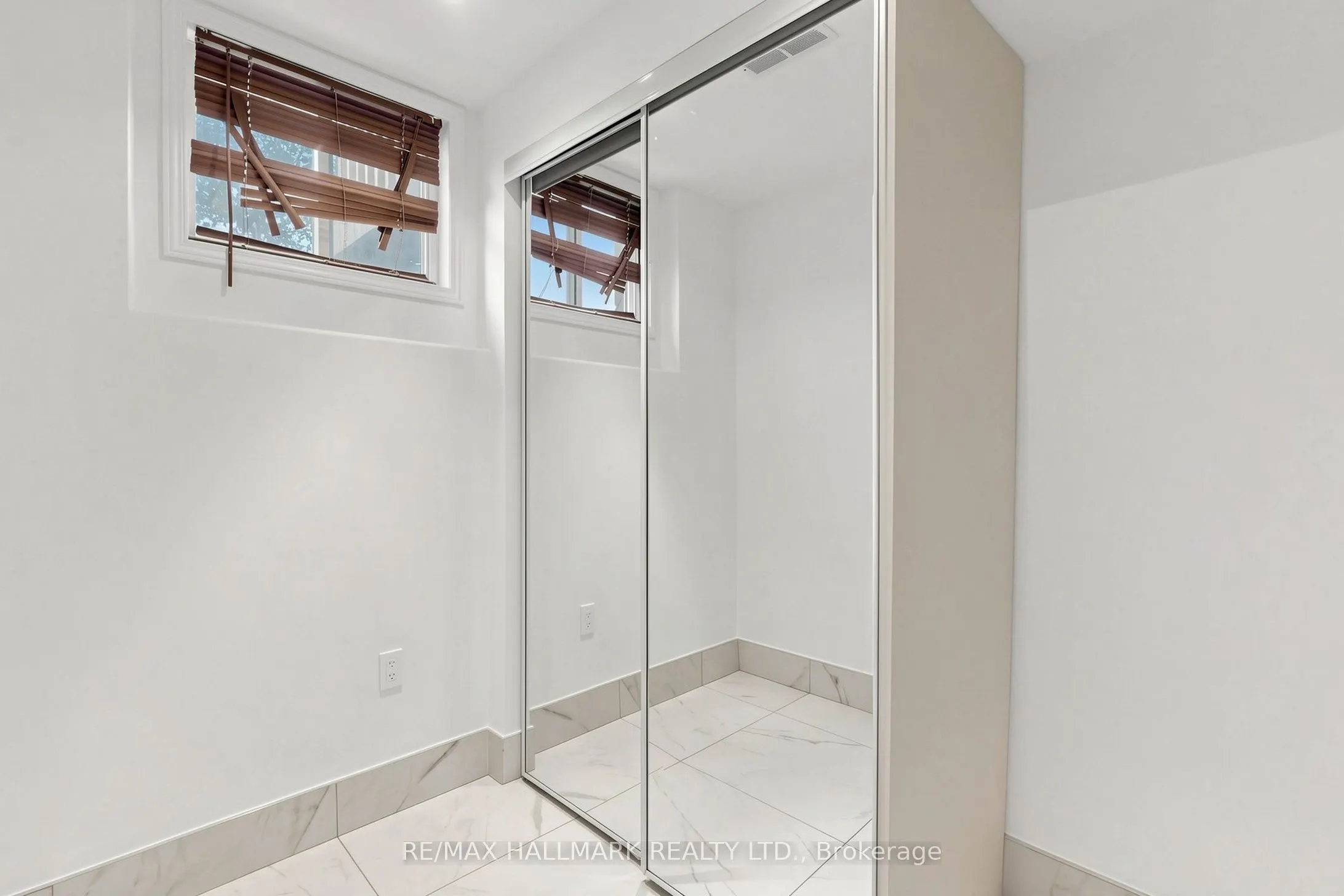 1140 Beneford Road
