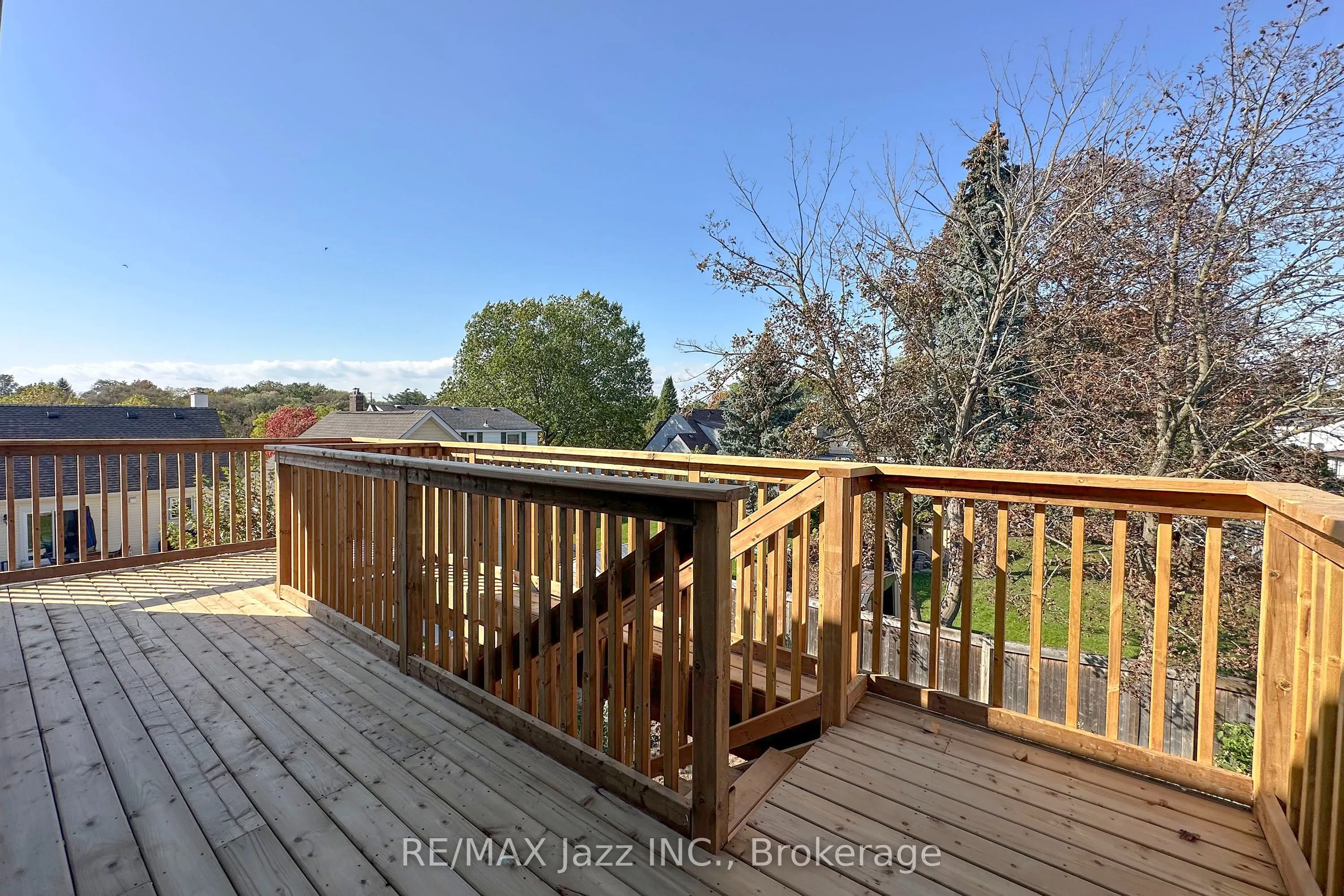 760 Hoskin Avenue #UPPER