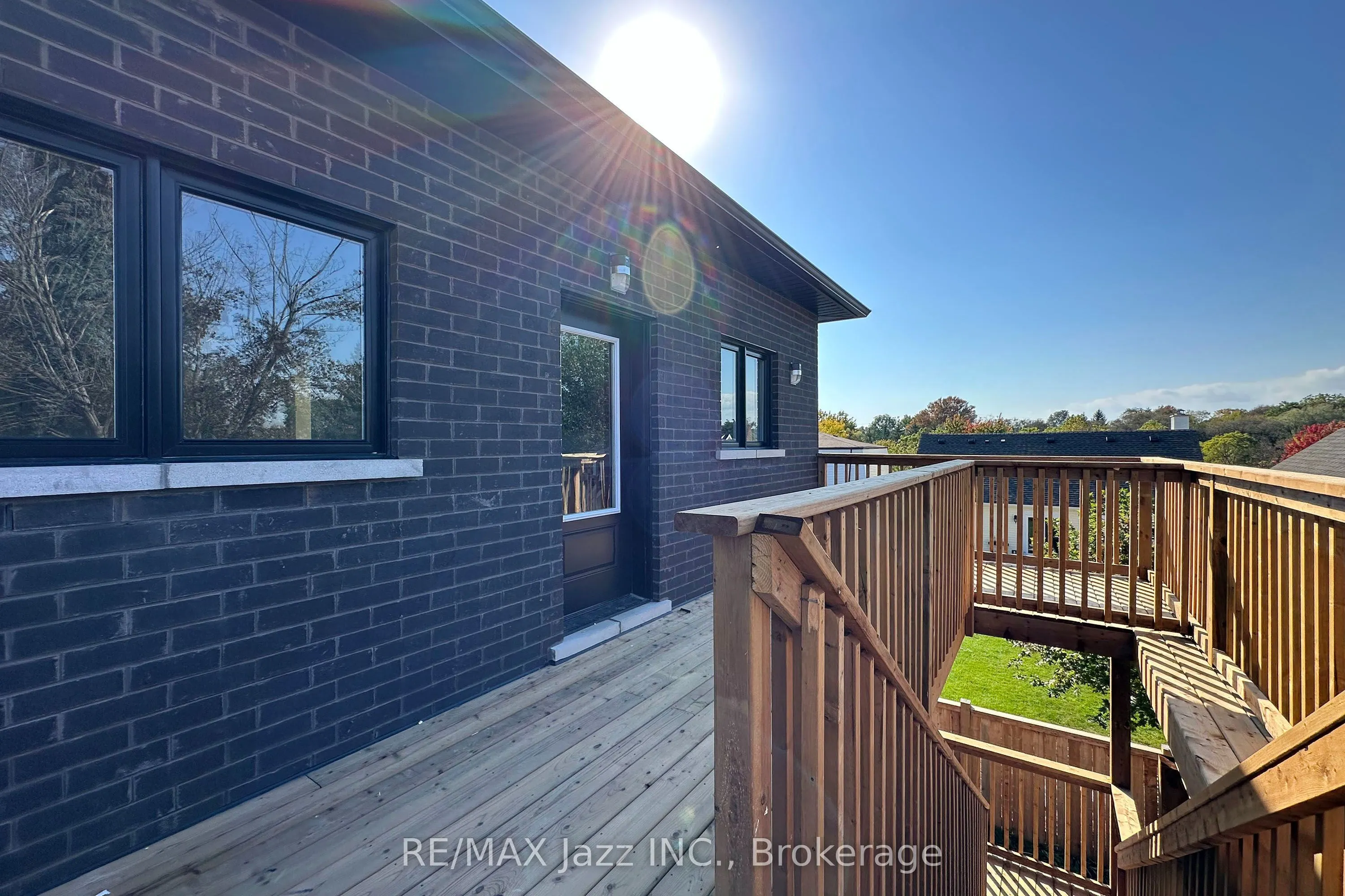 760 Hoskin Avenue #UPPER