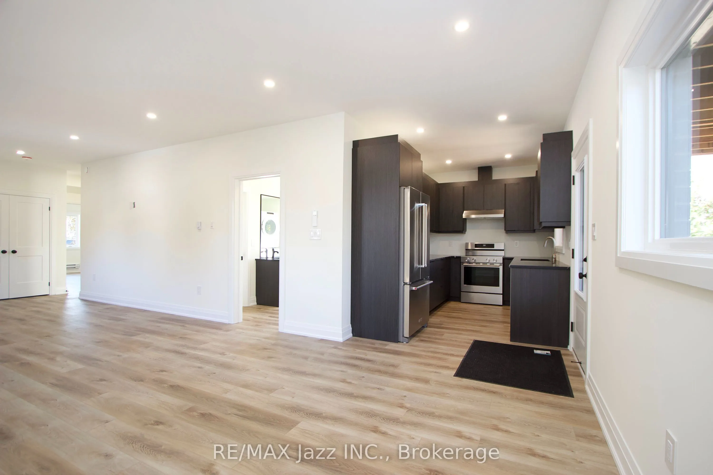 760 Hoskin Avenue #MAIN