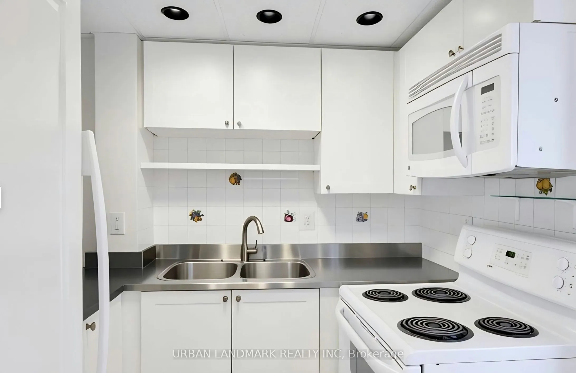 1535 Diefenbaker Court #107