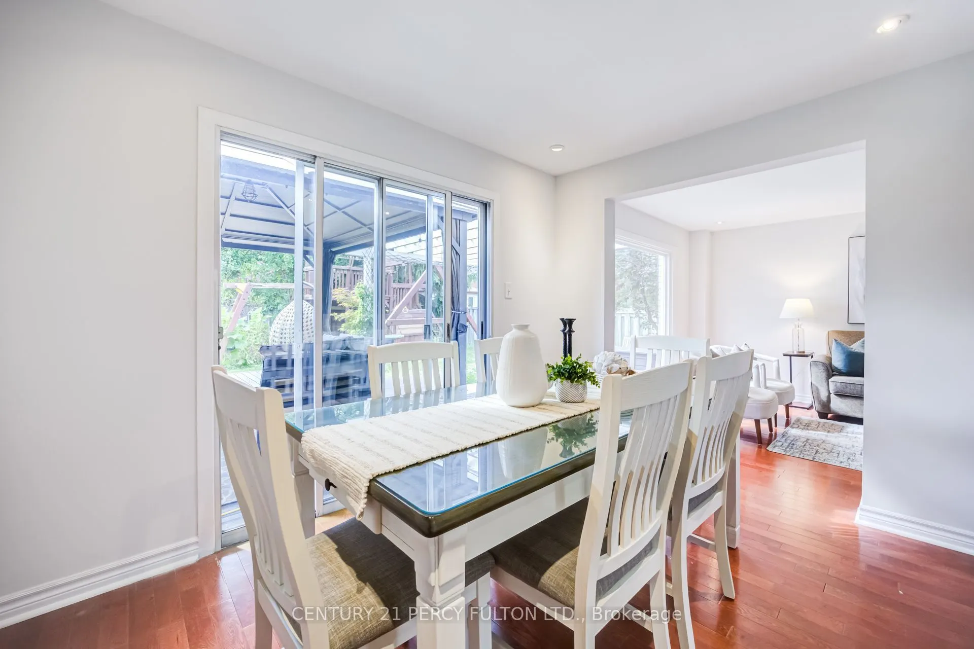 608 Beckworth Square