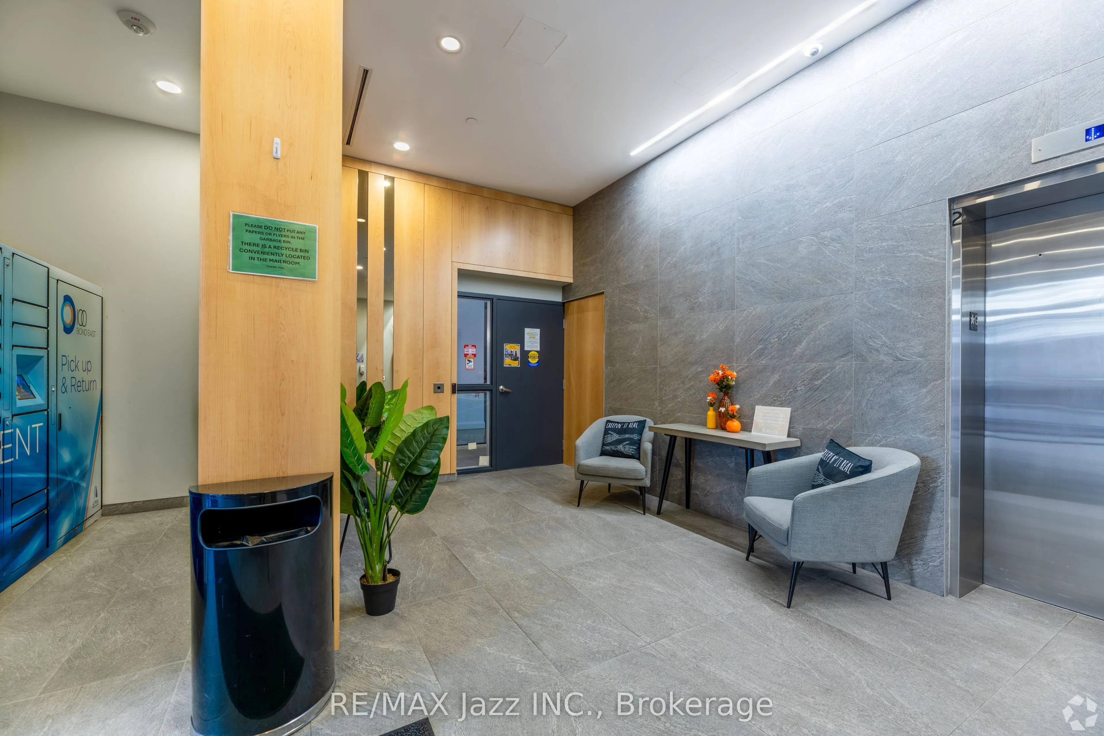 100 Bond Street E #214