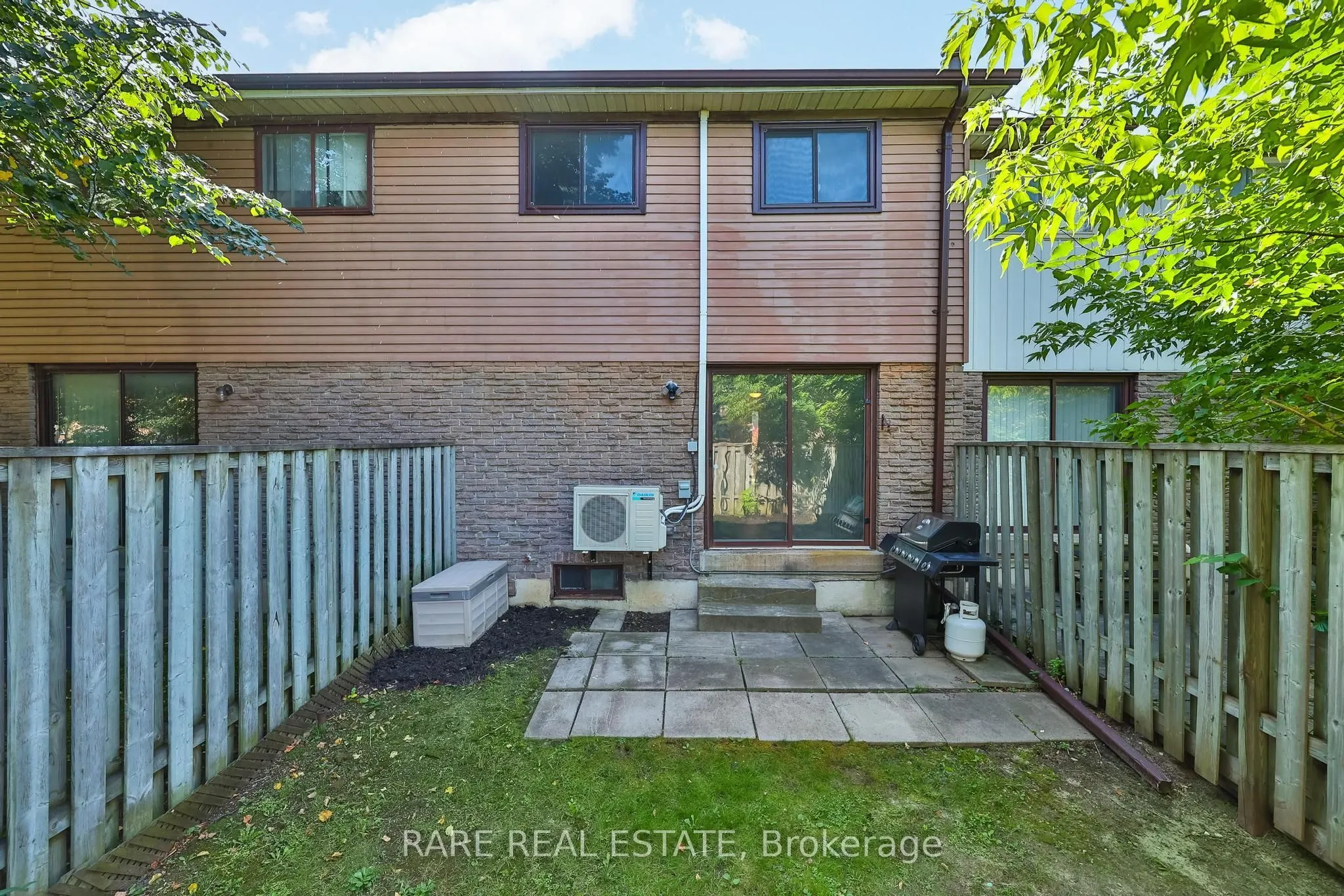 221 Ormond Drive #18