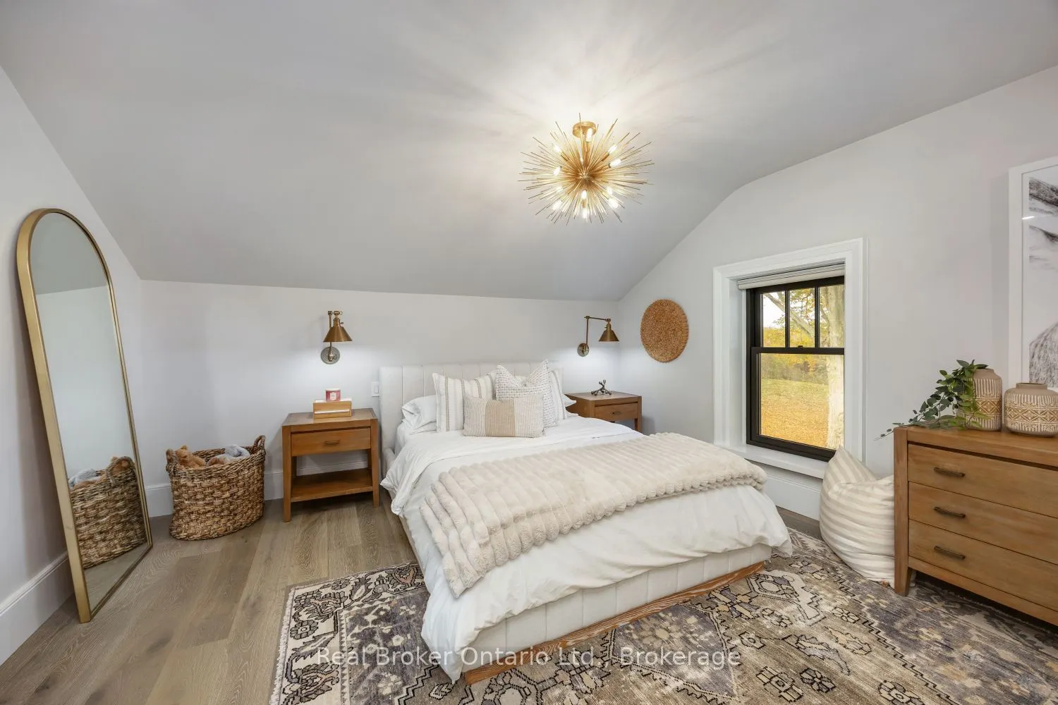 6546 Bethesda Road