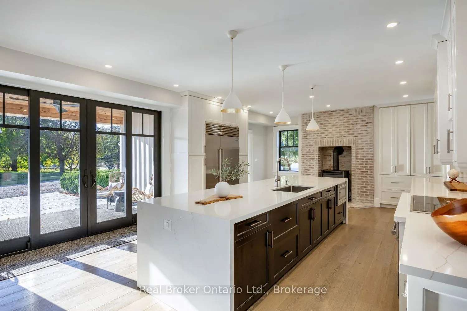 6546 Bethesda Road