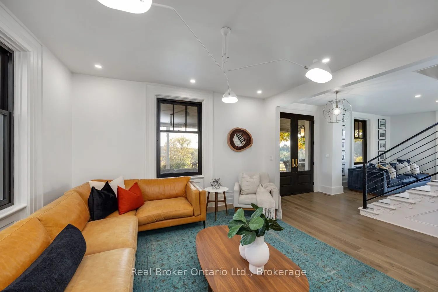 6546 Bethesda Road