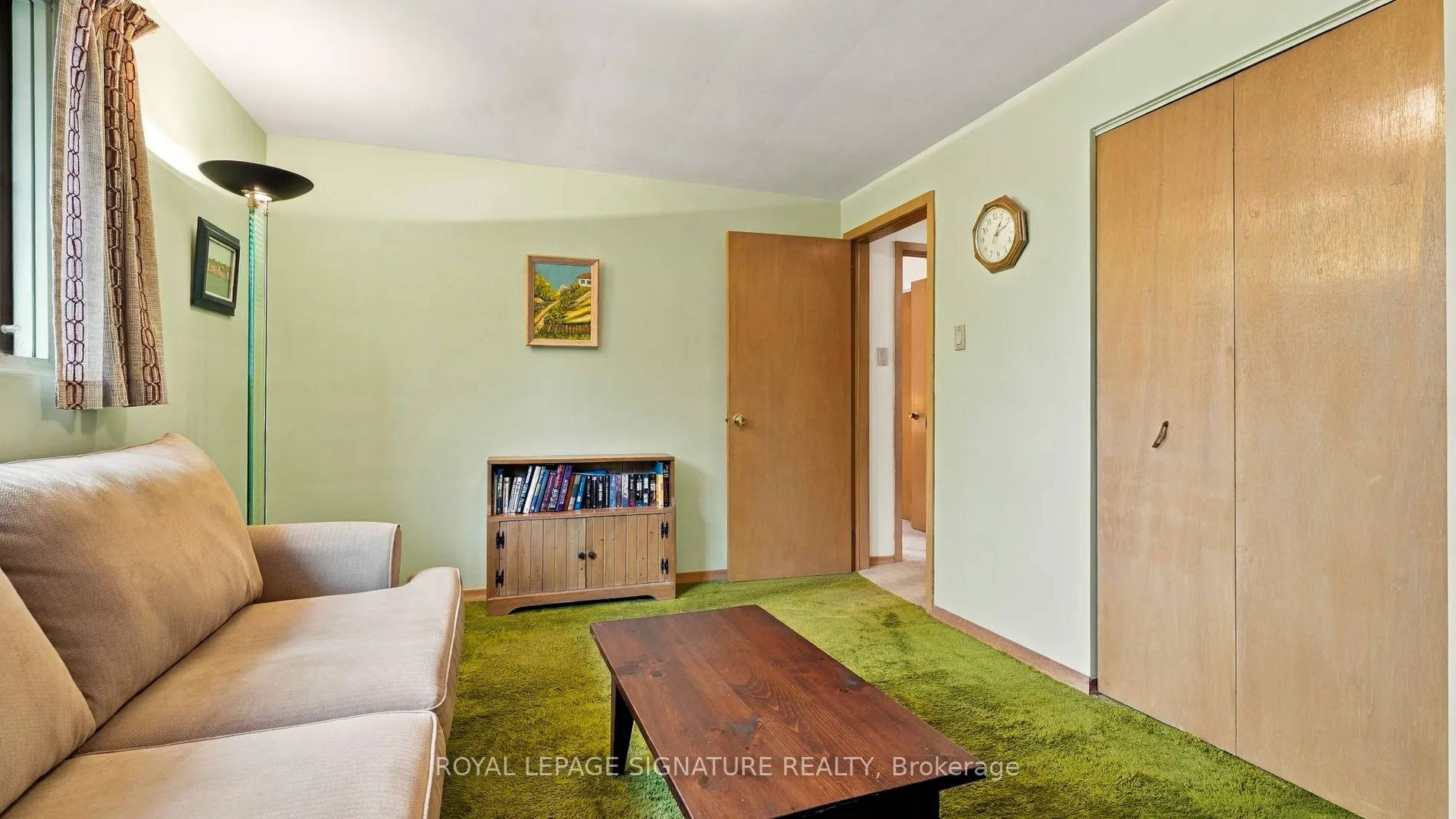 5 Erinlea Crescent