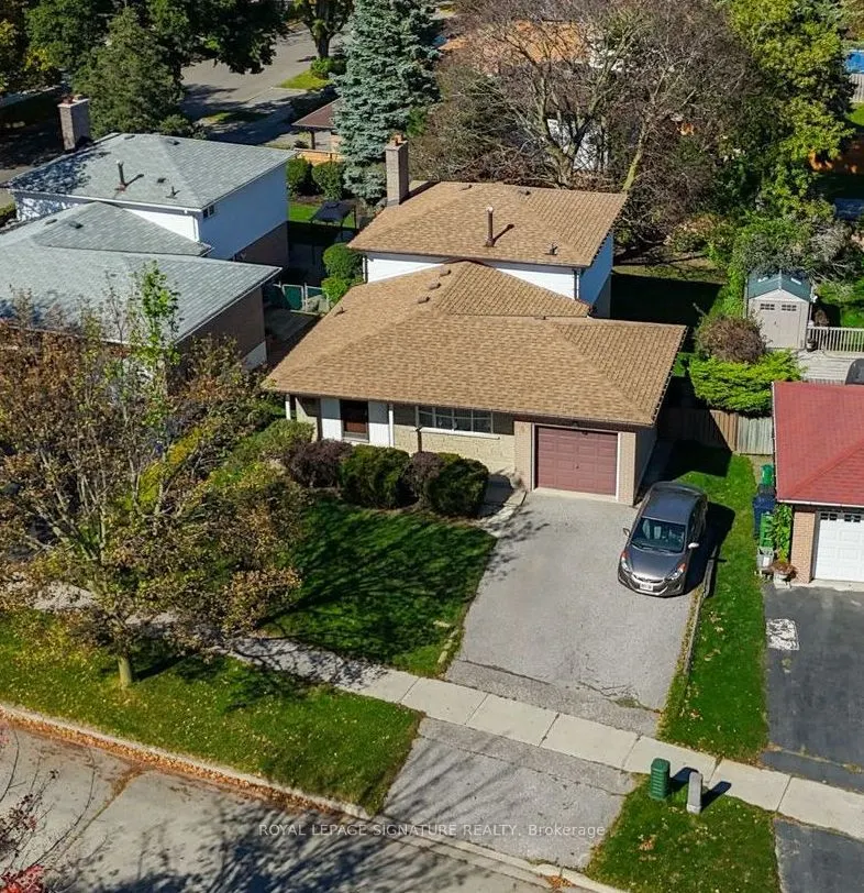 5 Erinlea Crescent