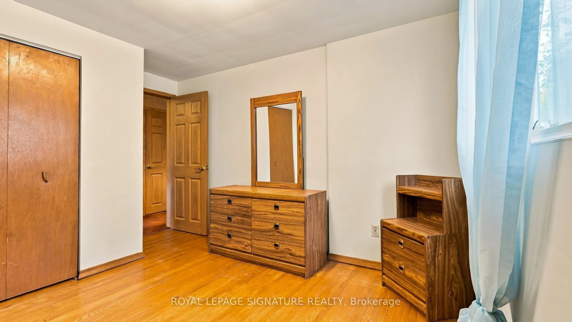 5 Erinlea Crescent
