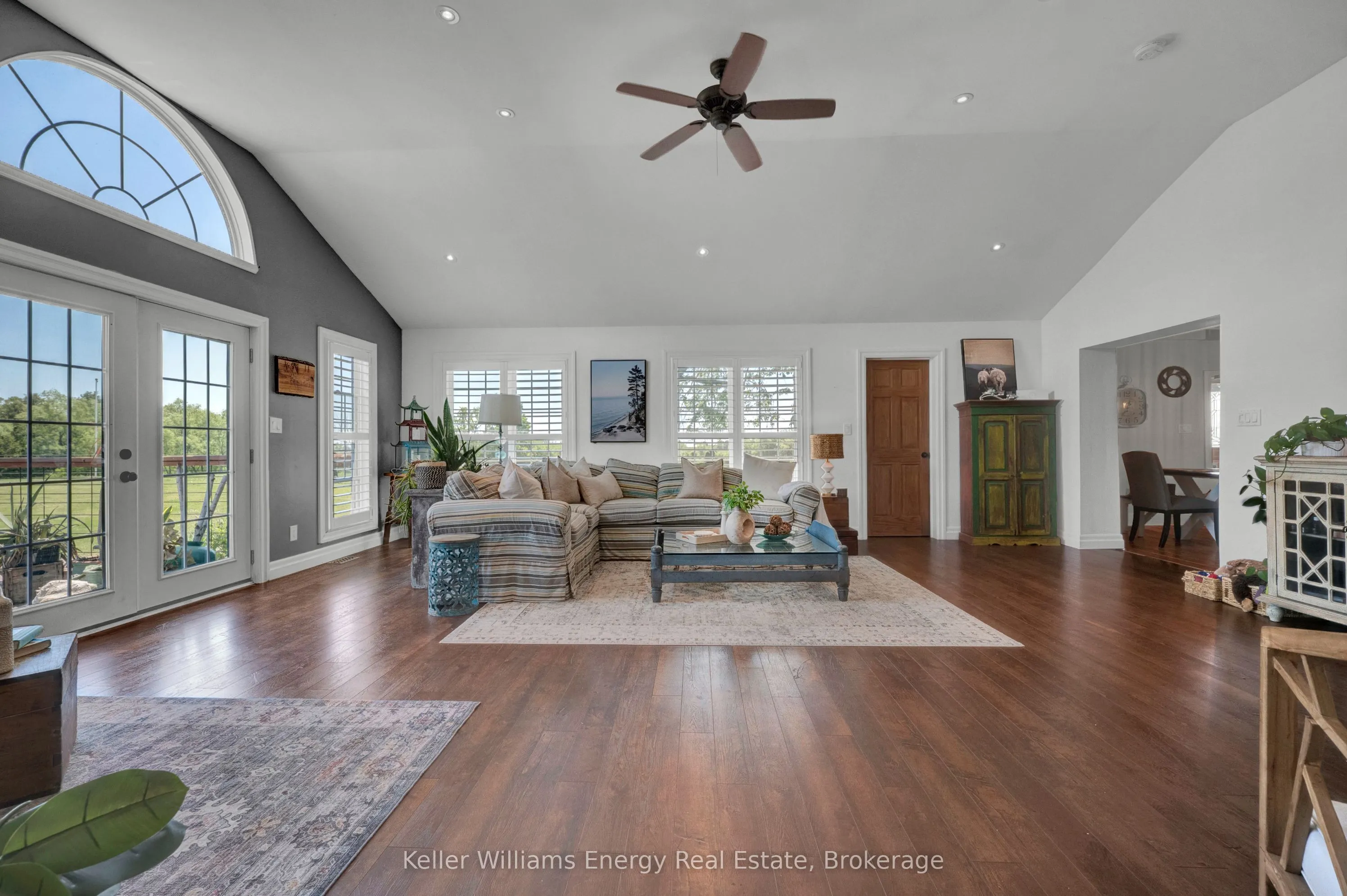 7483 Bethesda Road