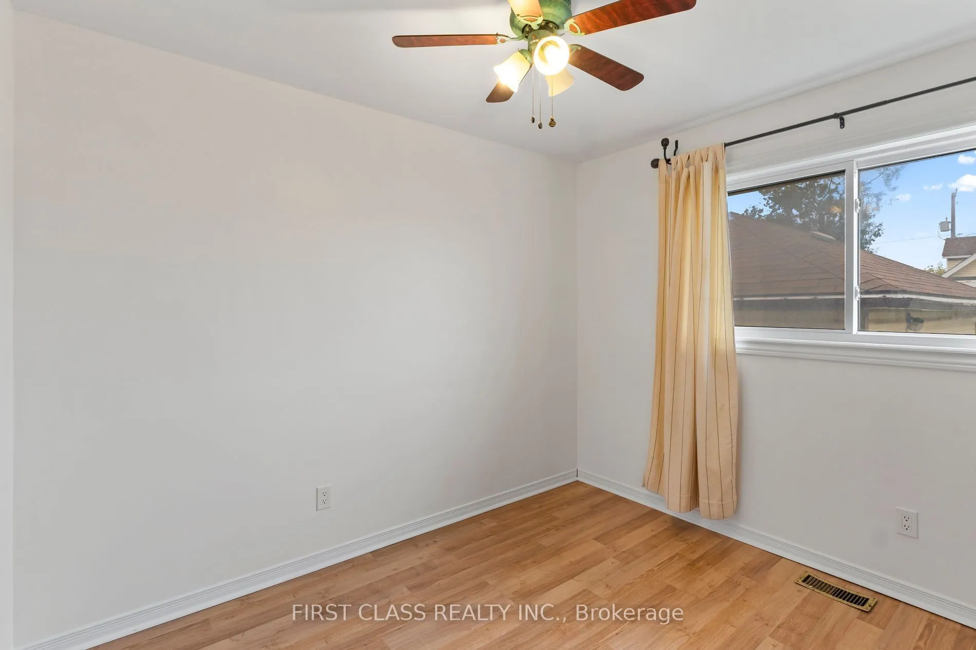 284 Jackson Avenue