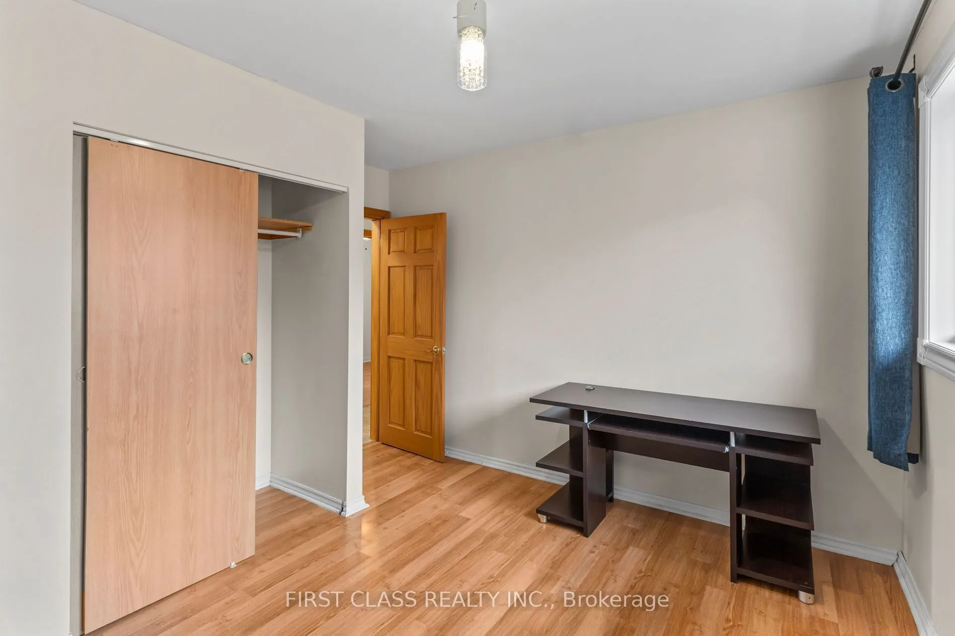 284 Jackson Avenue
