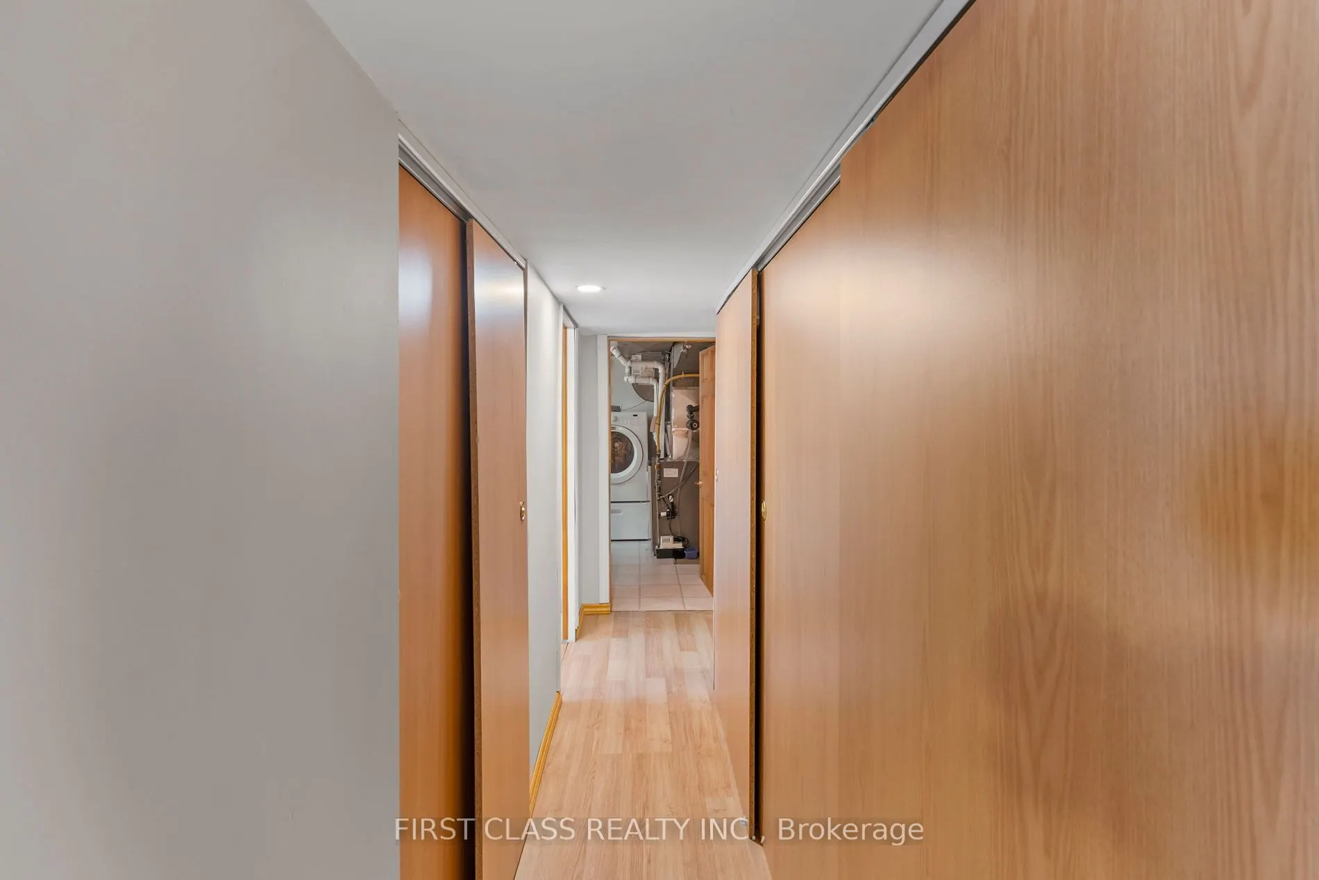 284 Jackson Avenue