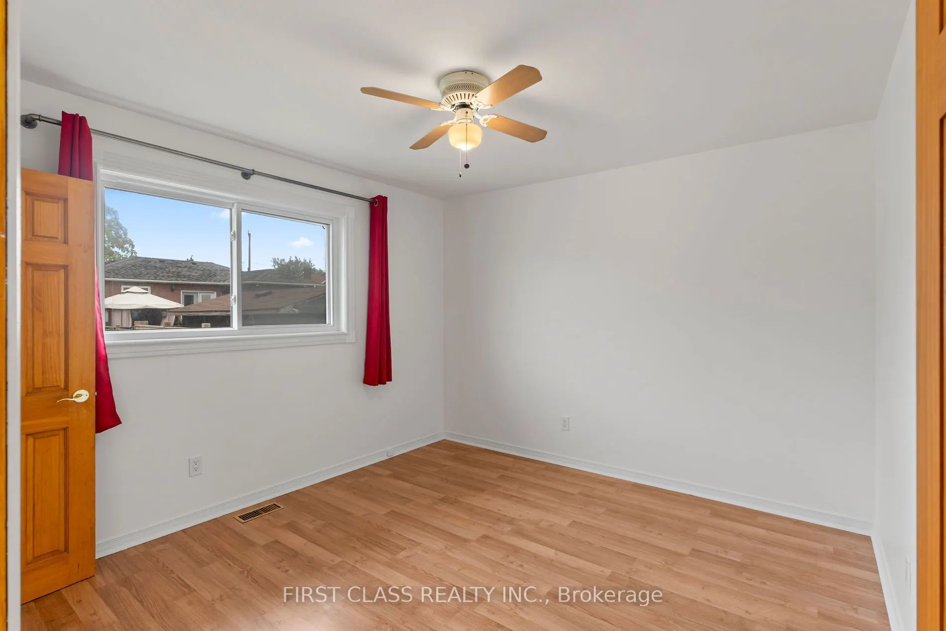 284 Jackson Avenue