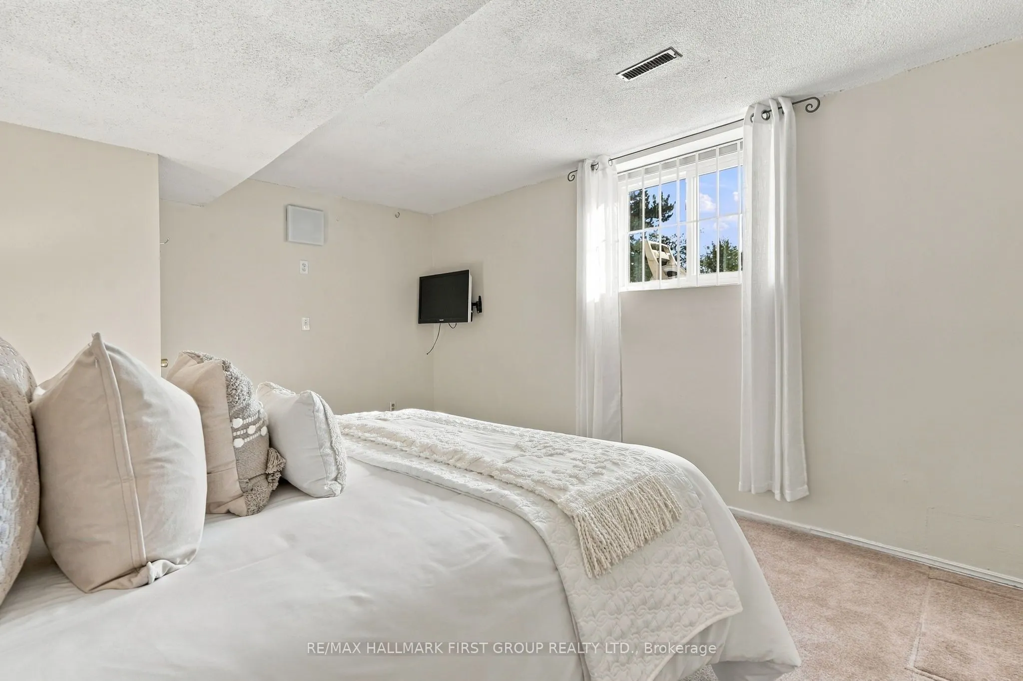 250 John Tabor Trail