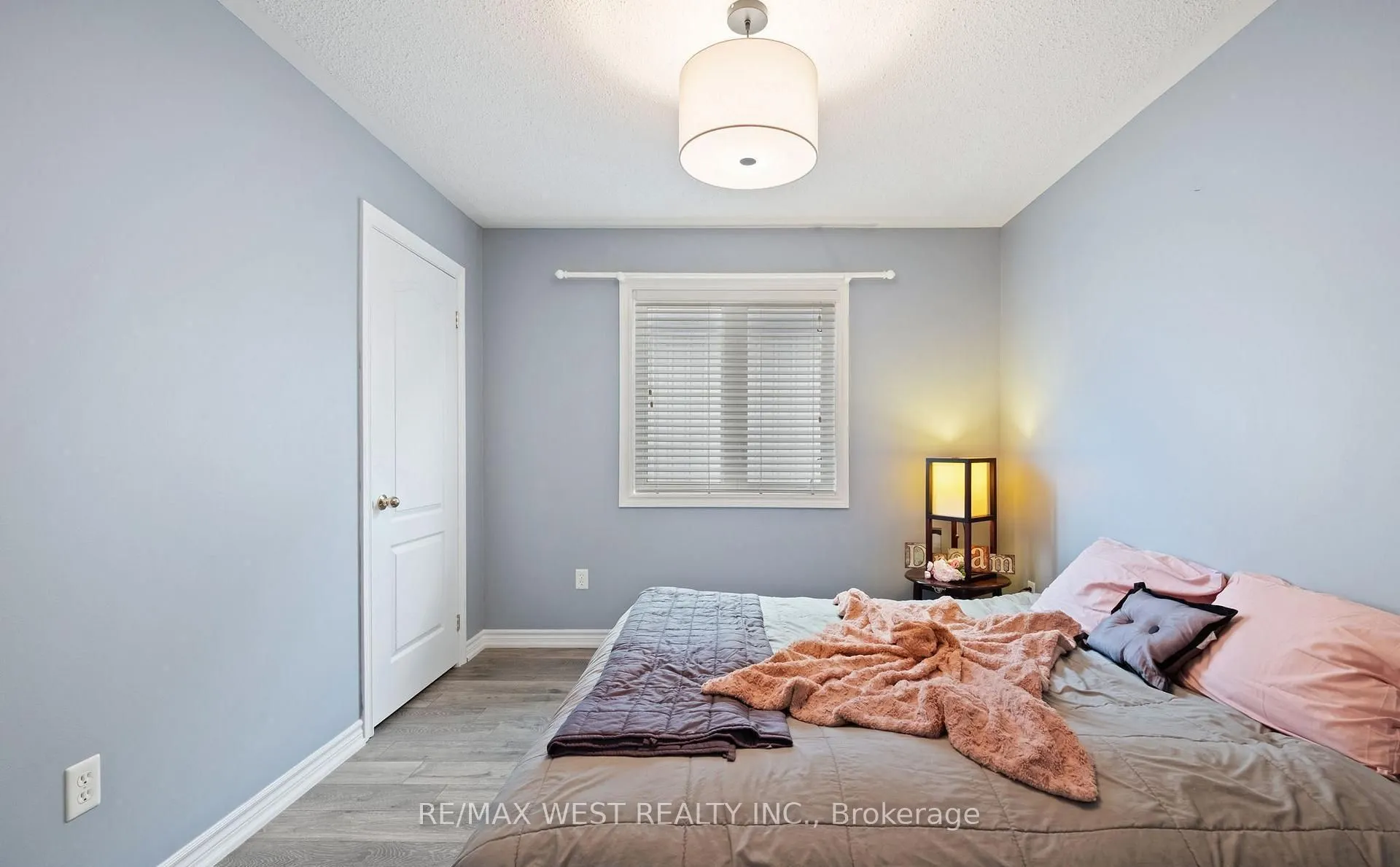 31 Buxton Lane