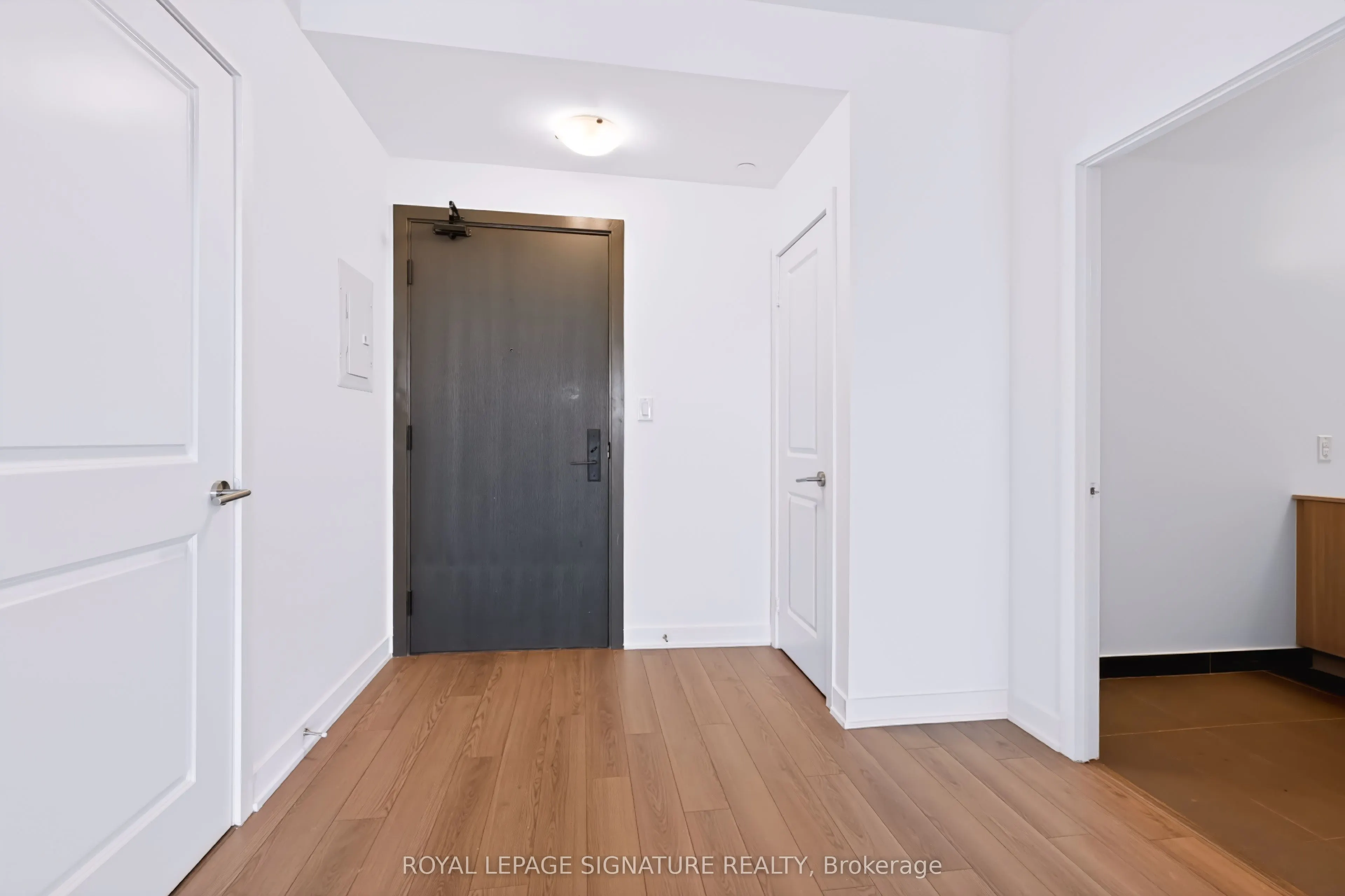 2799 Kingston Road #212